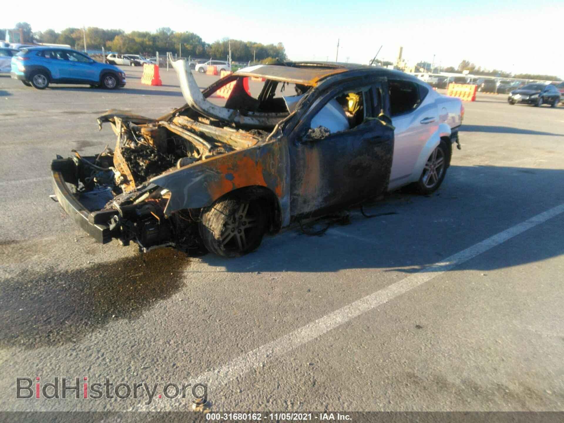 2011 DODGE AVENGER - VIN: 1B3BD1FB7BN501843 - Фото 2