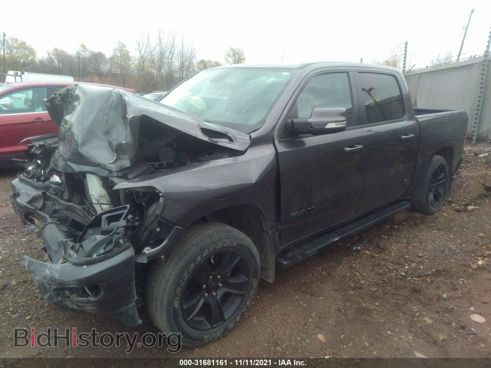 2020 RAM 1500 - VIN: 1C6SRFFT3LN169401 - Фото 2