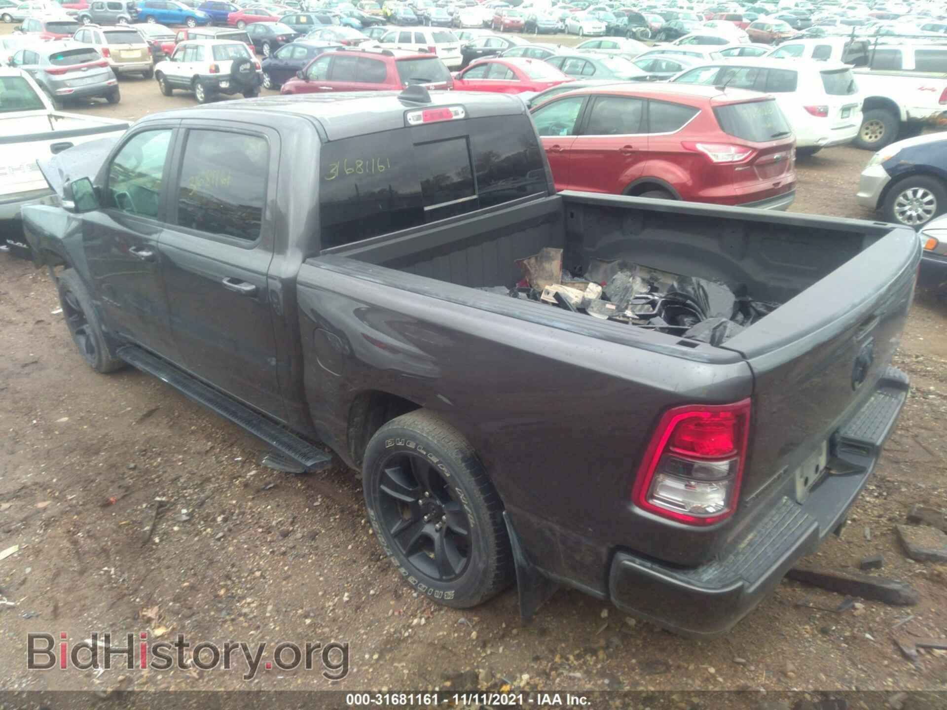 2020 RAM 1500 - VIN: 1C6SRFFT3LN169401 - Фото 3