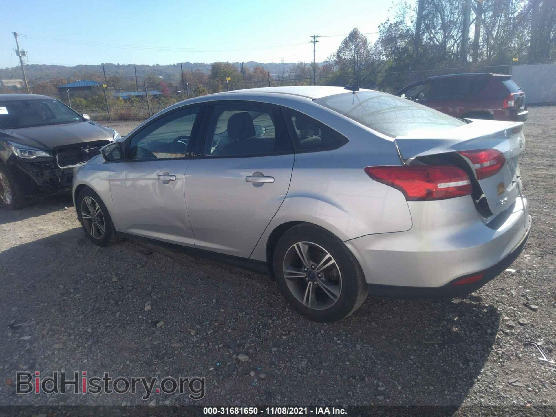 2017 FORD FOCUS - VIN: 1FADP3FE4HL339782 - Фото 3