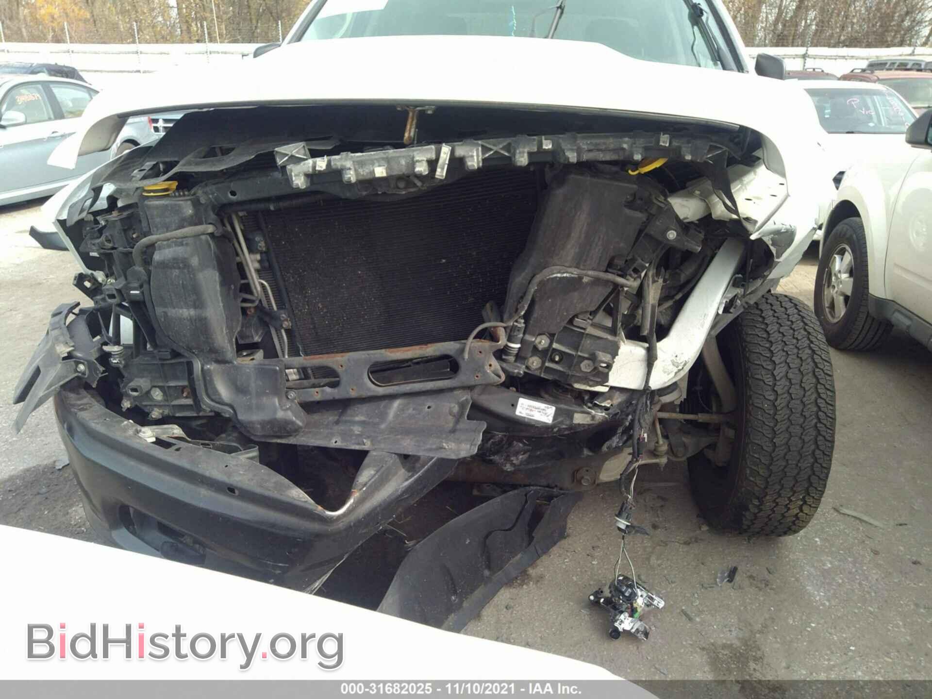 2014 RAM 1500 - VIN: 1C6RR7FT0ES439158 - Фото 6