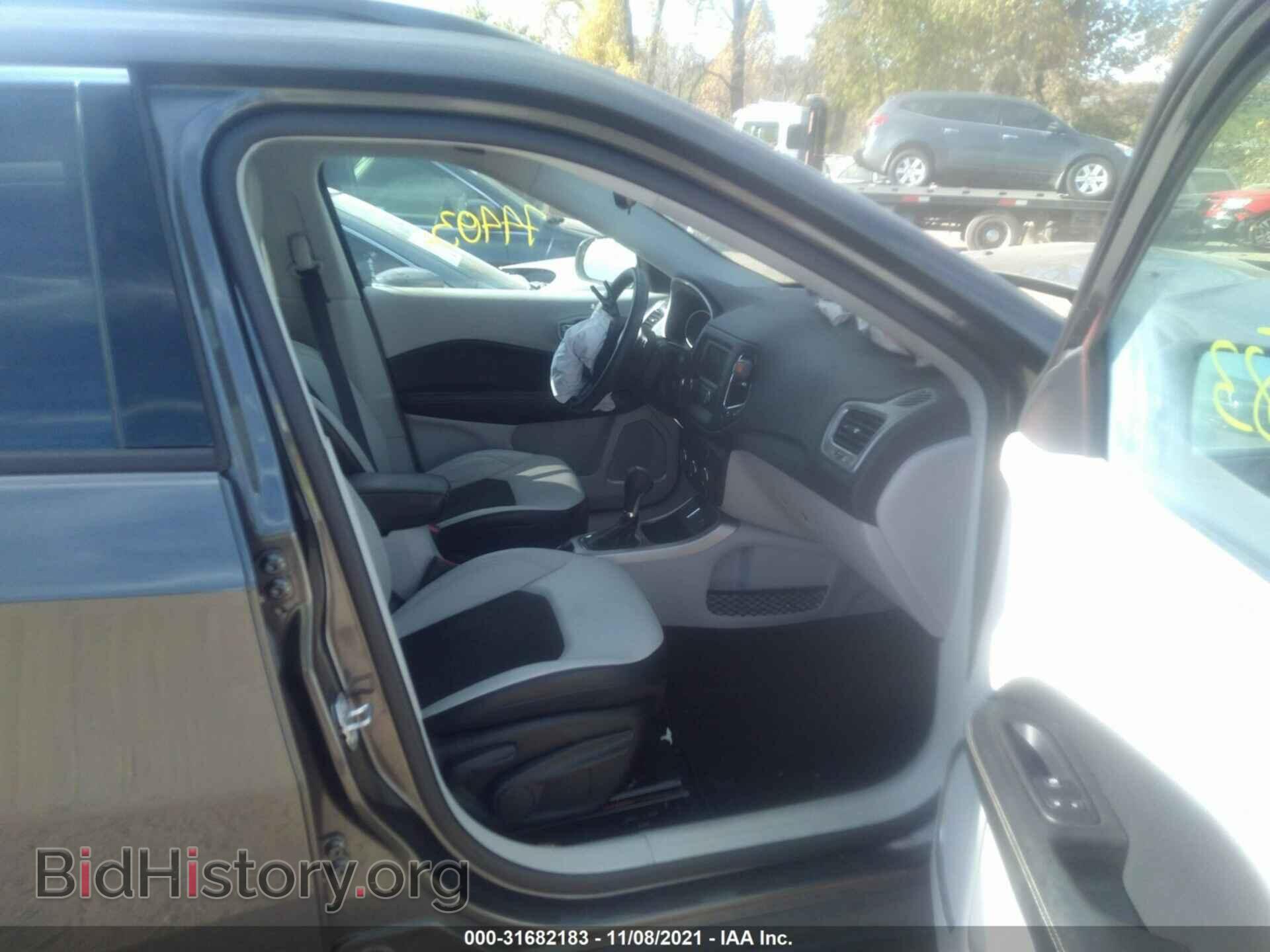 2017 JEEP COMPASS - VIN: 3C4NJCBBXHT693953 - Фото 5
