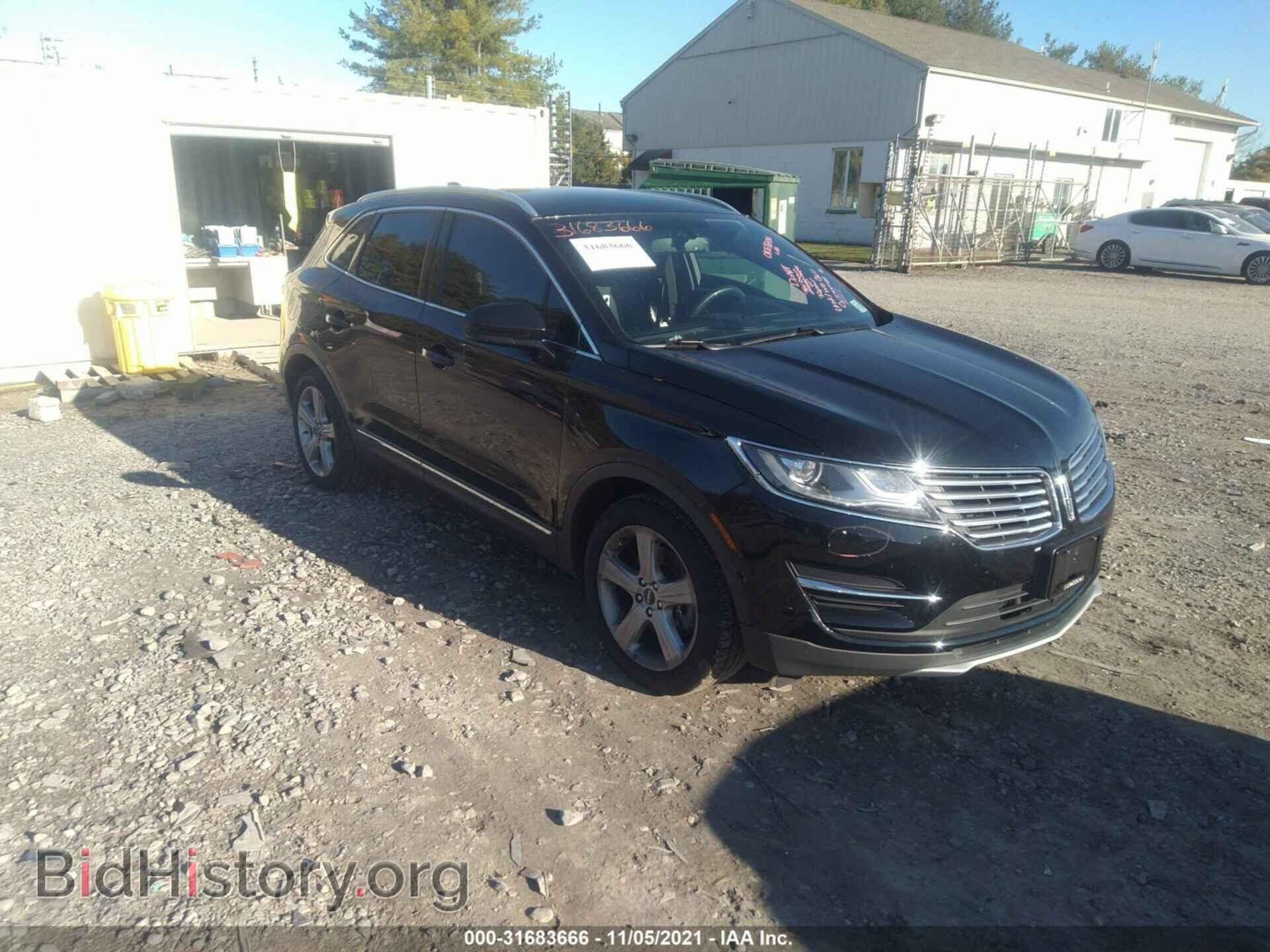 Фотография 5LMCJ1C96JUL00929 - LINCOLN MKC 2018