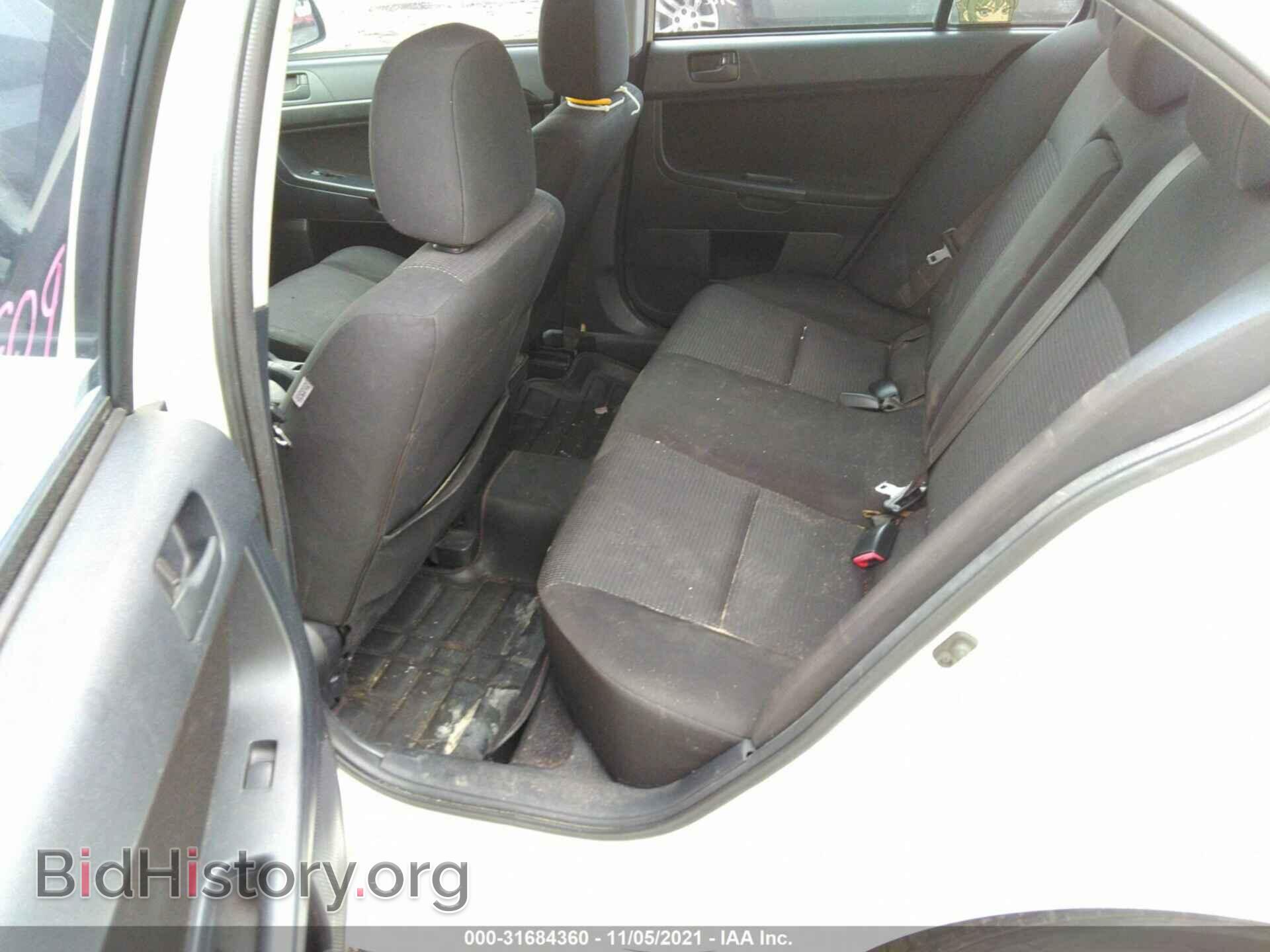 2011 MITSUBISHI LANCER - VIN: JA32U2FU5BU045755 - Фото 8