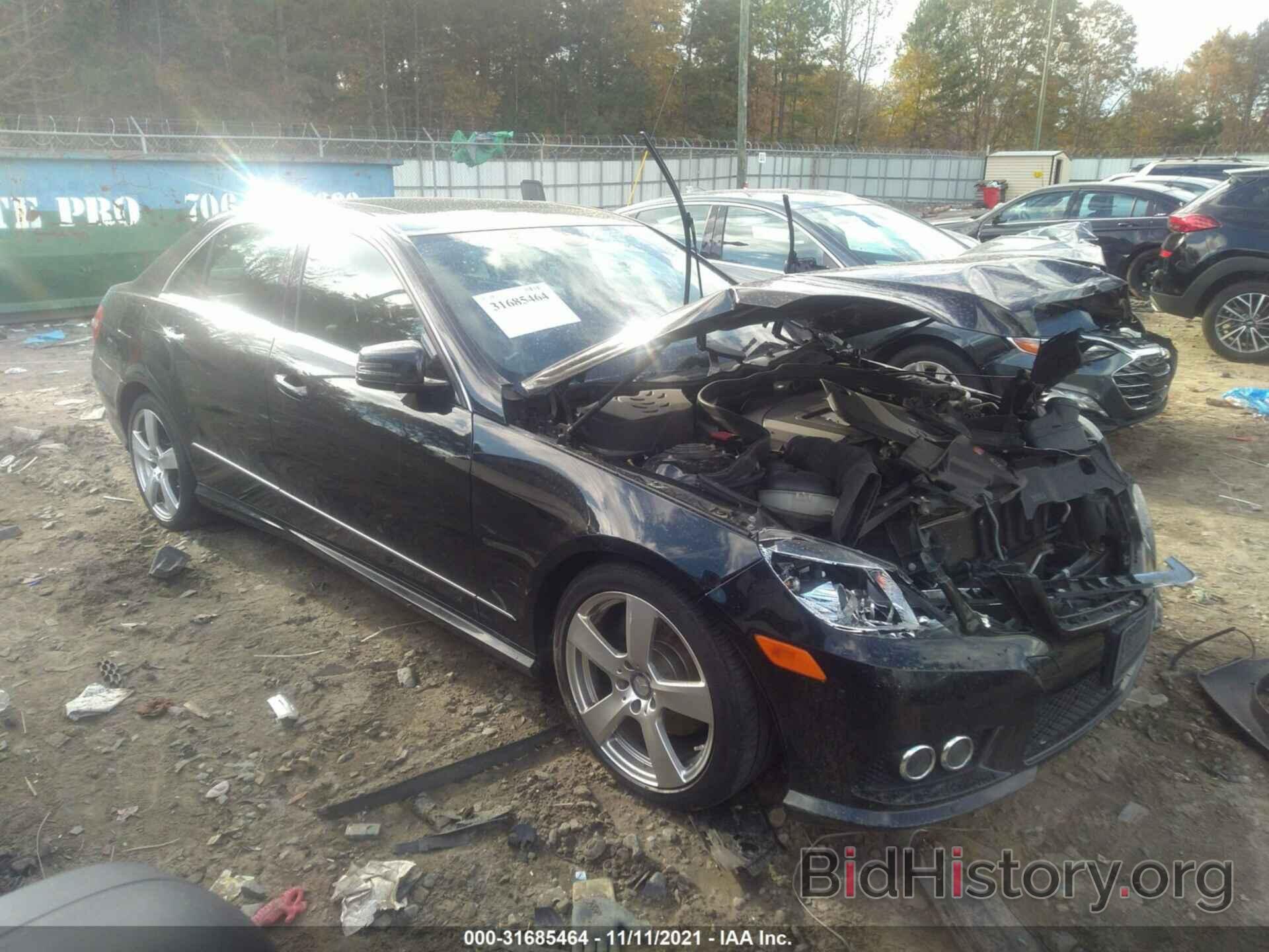 Photo WDDHF5GB7AA007096 - MERCEDES-BENZ E-CLASS 2010