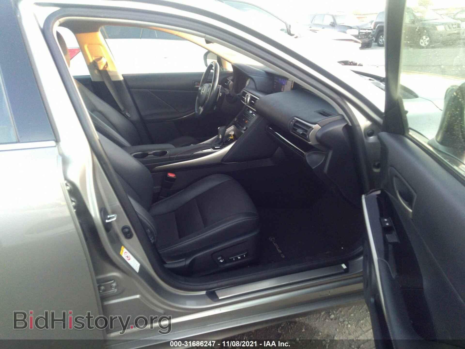 2017 LEXUS IS - VIN: JTHBA1D20H5044861 - Фото 5