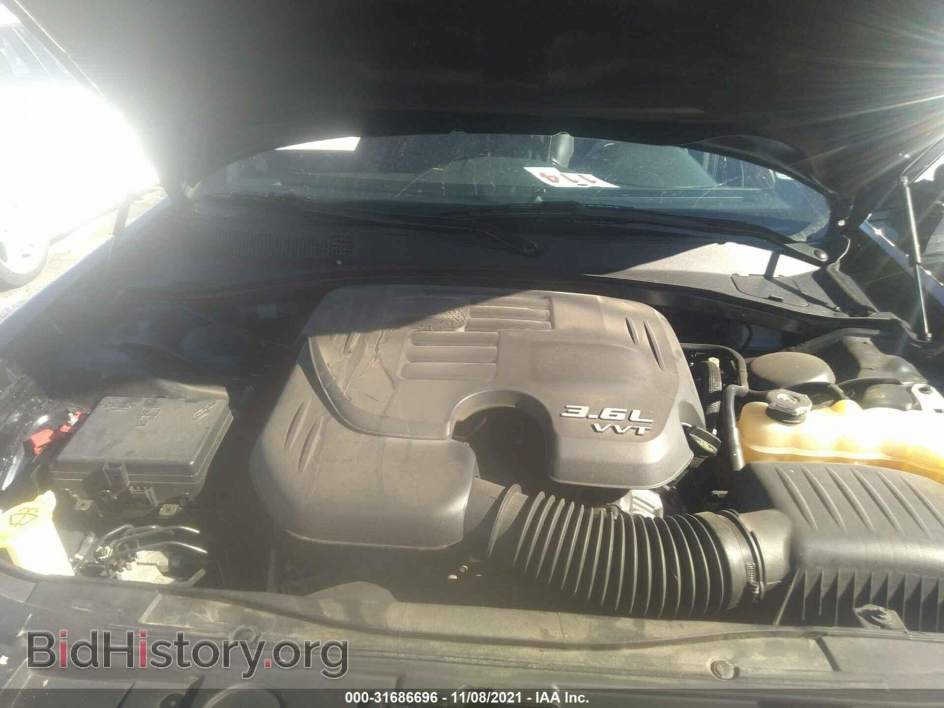 2016 CHRYSLER 300 - VIN: 2C3CCAGG3GH296476 - Photo 10