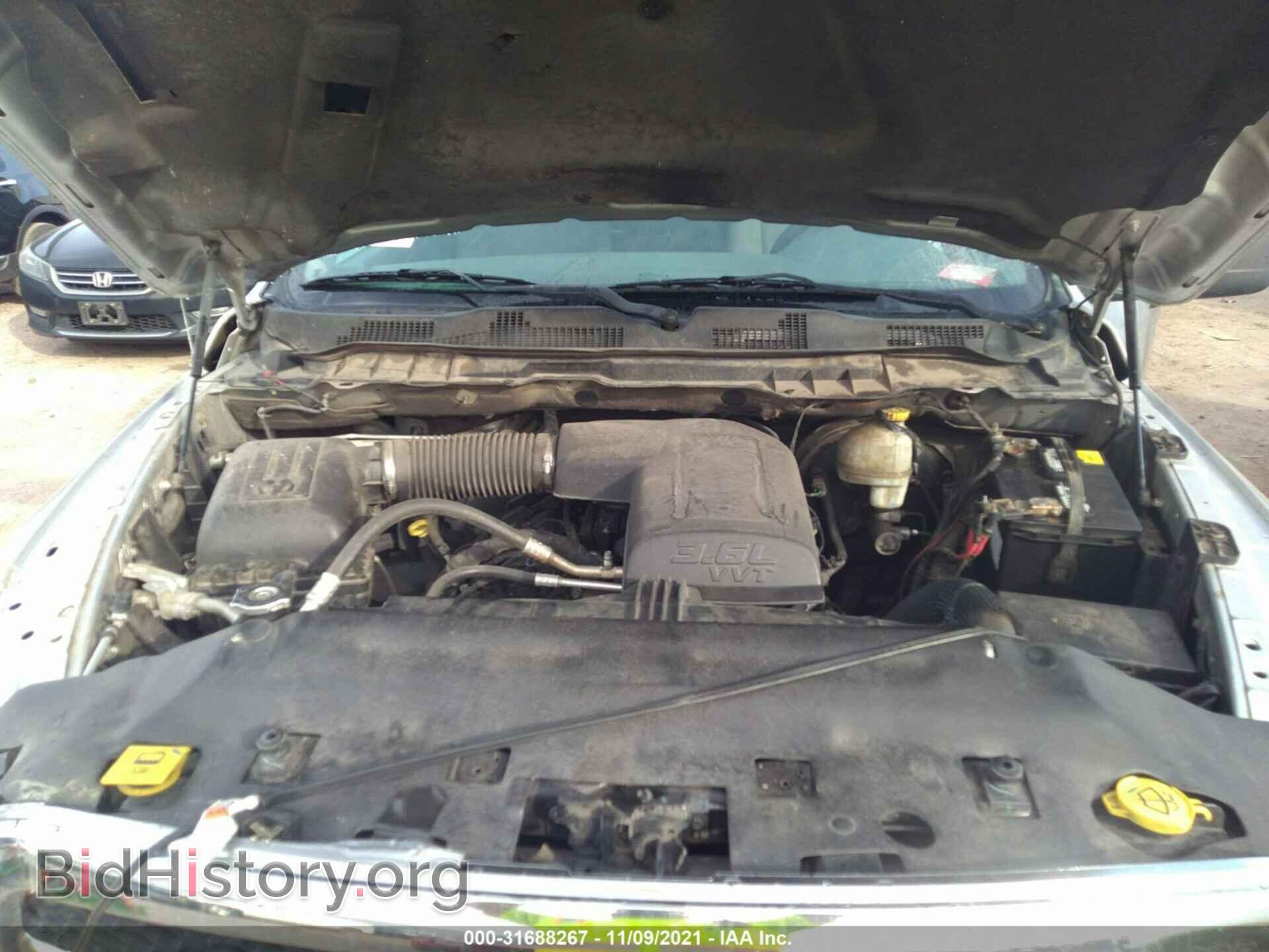 2014 RAM 1500 - VIN: 3C6JR6AG9EG148716 - Фото 10