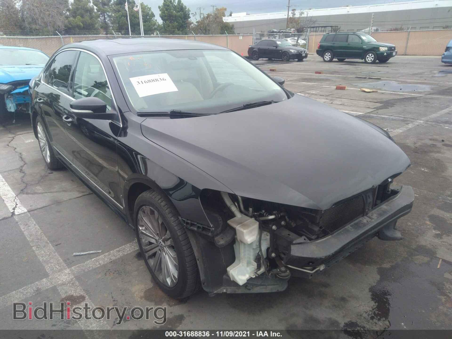 Photo 1VWCH7A38DC043476 - VOLKSWAGEN PASSAT 2013