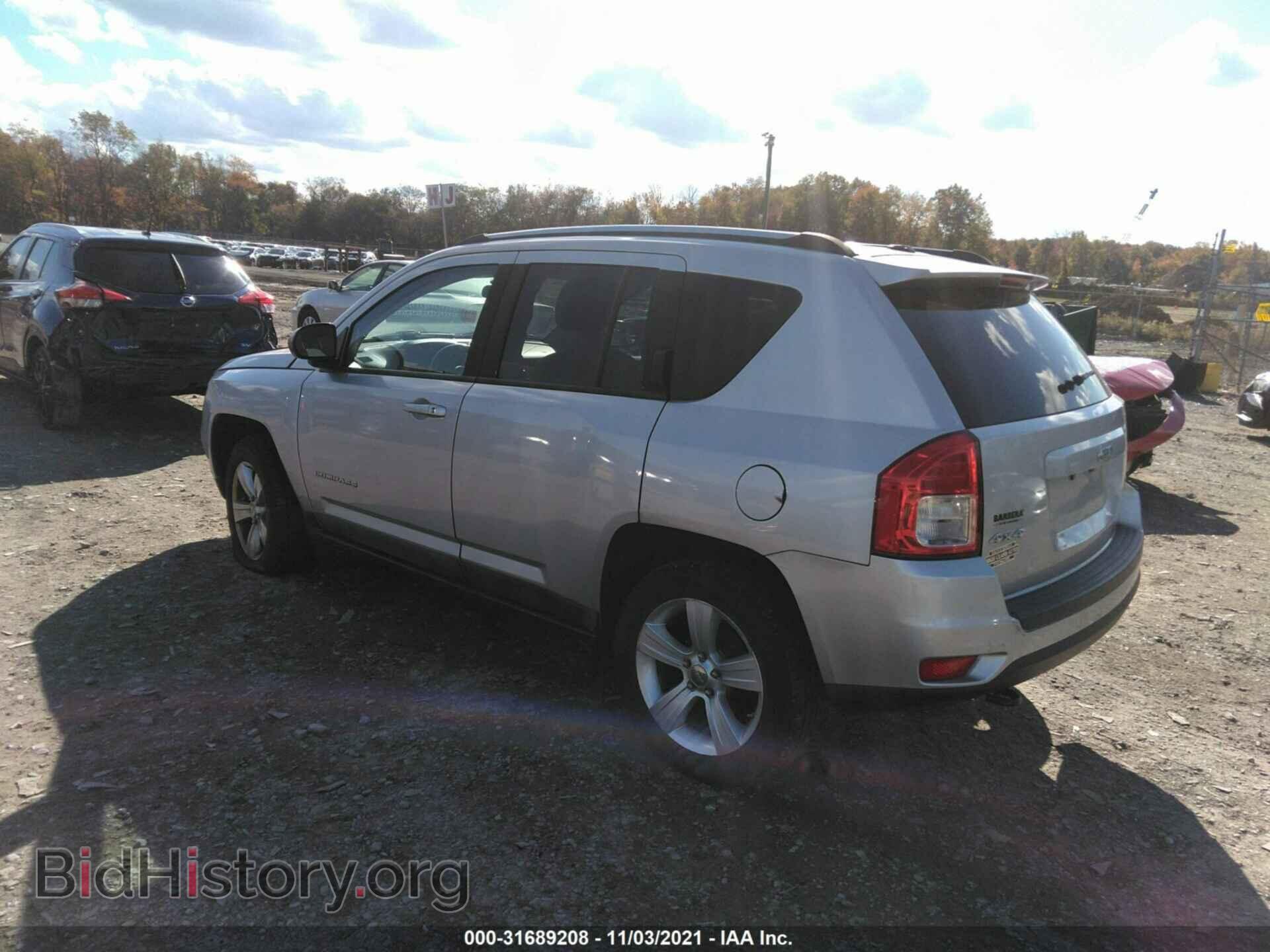 2011 JEEP COMPASS - VIN: 1J4NF1FB4BD278182 - Фото 3
