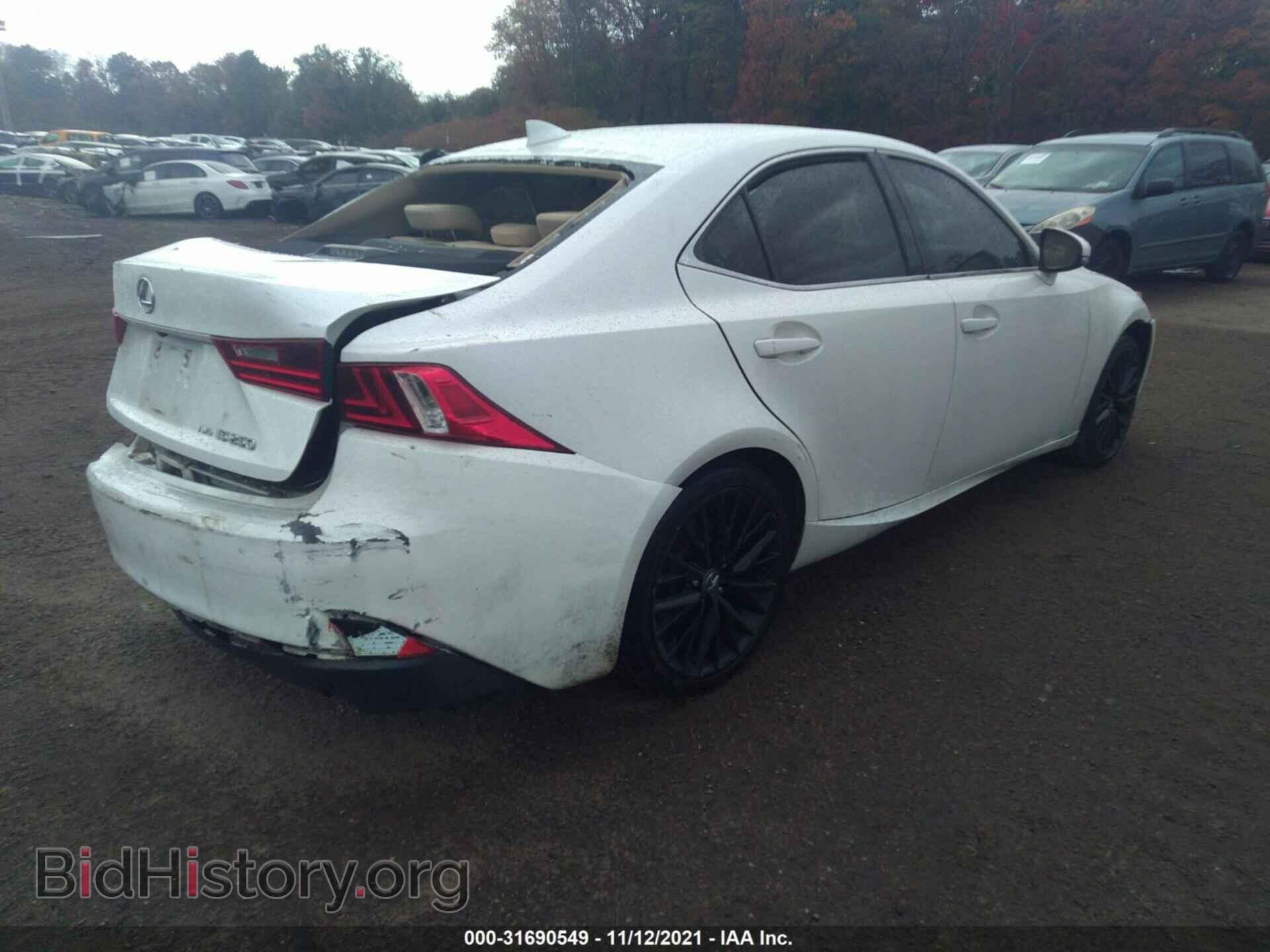 2014 LEXUS IS 250 - VIN: JTHCF1D24E5013002 - Photo 4
