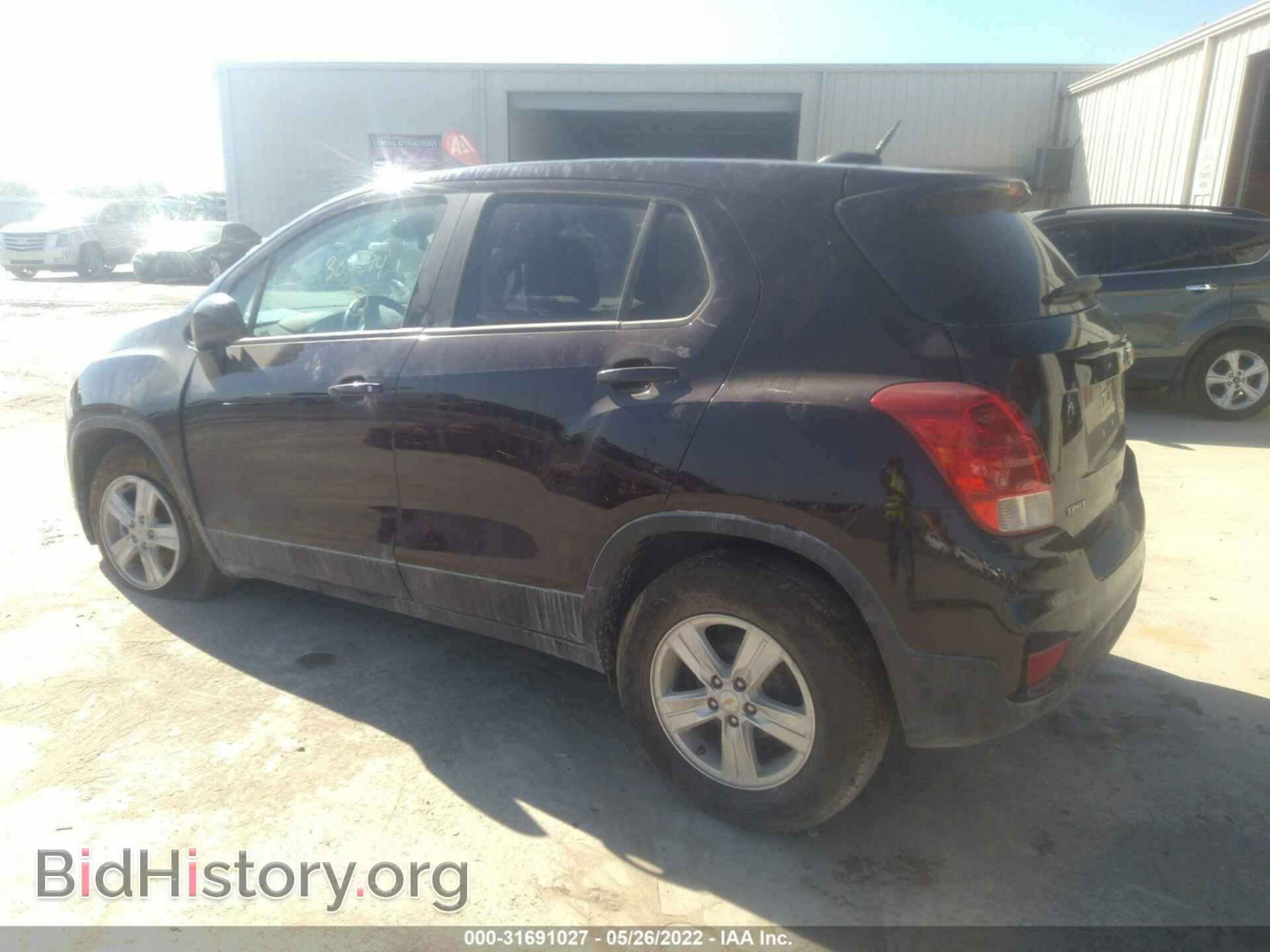 2021 CHEVROLET TRAX - VIN: KL7CJKSB0MB306594 - Фото 3