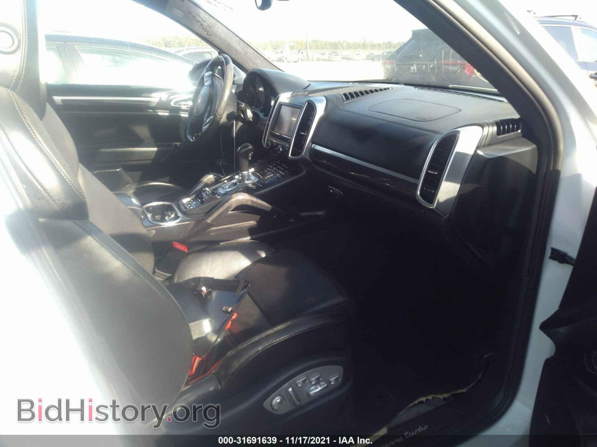 2012 PORSCHE CAYENNE - VIN: WP1AC2A29CLA82867 - Фото 5