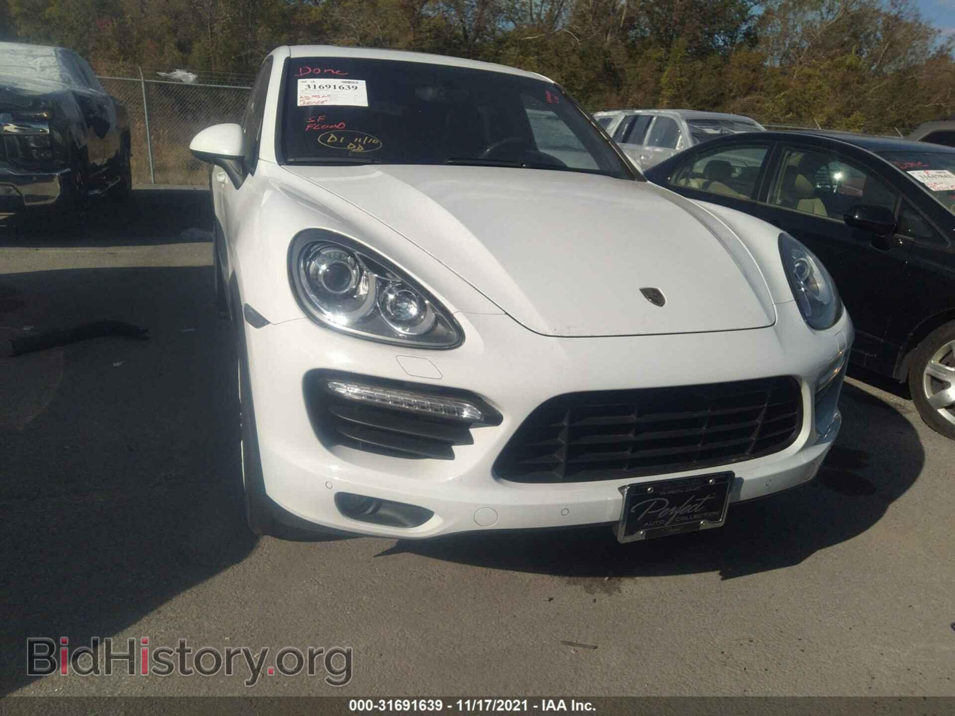 2012 PORSCHE CAYENNE - VIN: WP1AC2A29CLA82867 - Фото 6