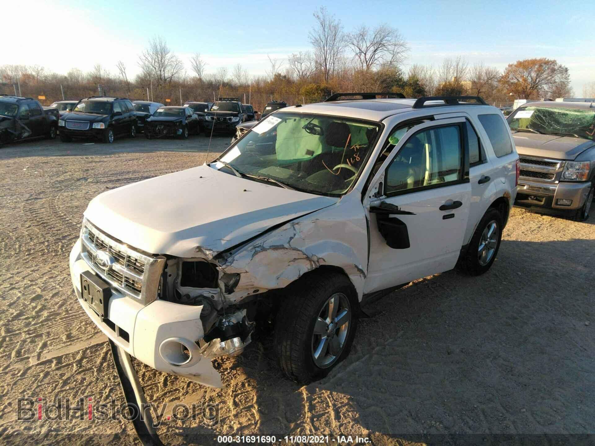 2012 FORD ESCAPE - VIN: 1FMCU9DG2CKC38983 - Фото 2