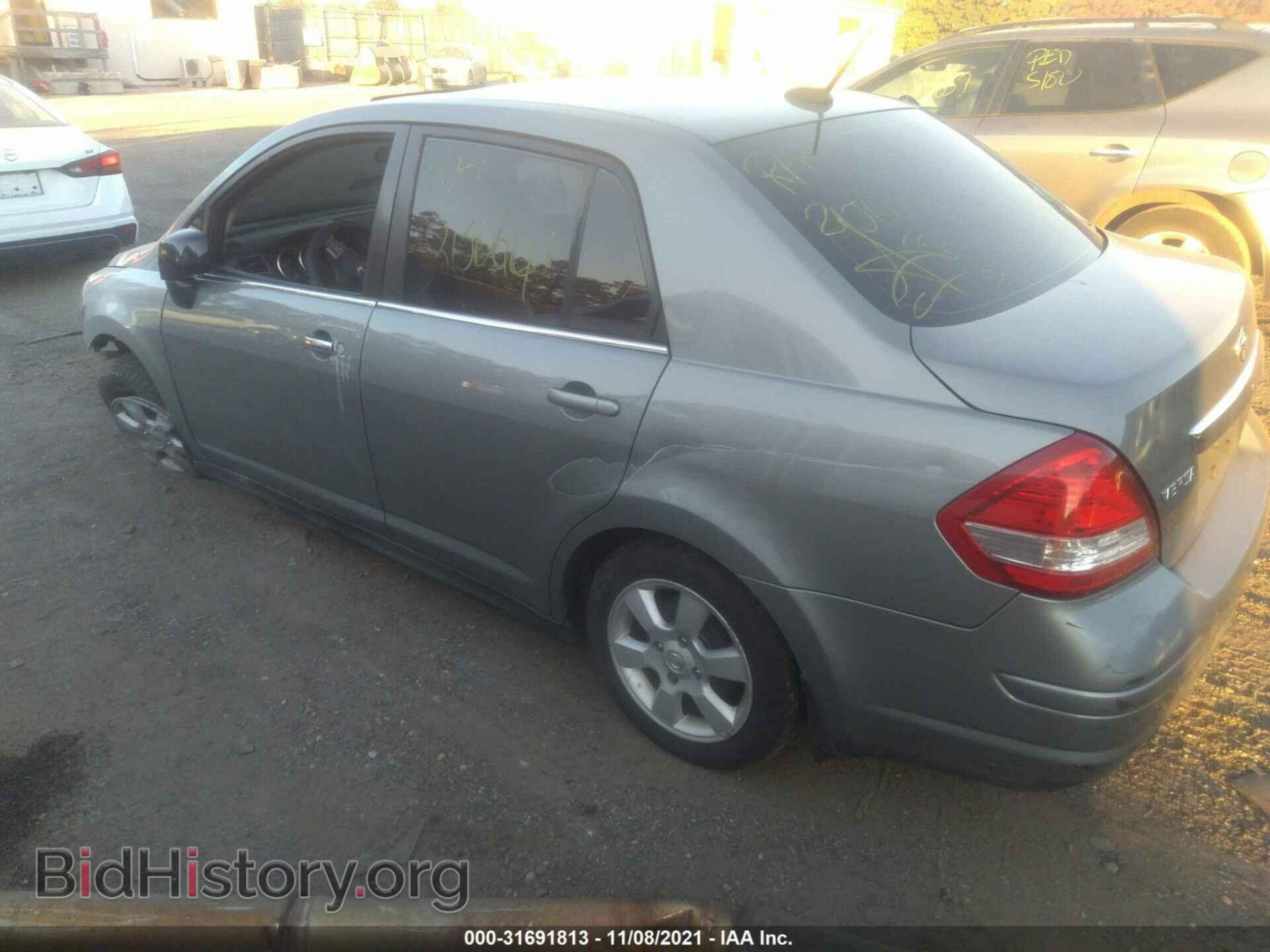 2007 NISSAN VERSA - VIN: 3N1BC11E37L406547 - Фото 3
