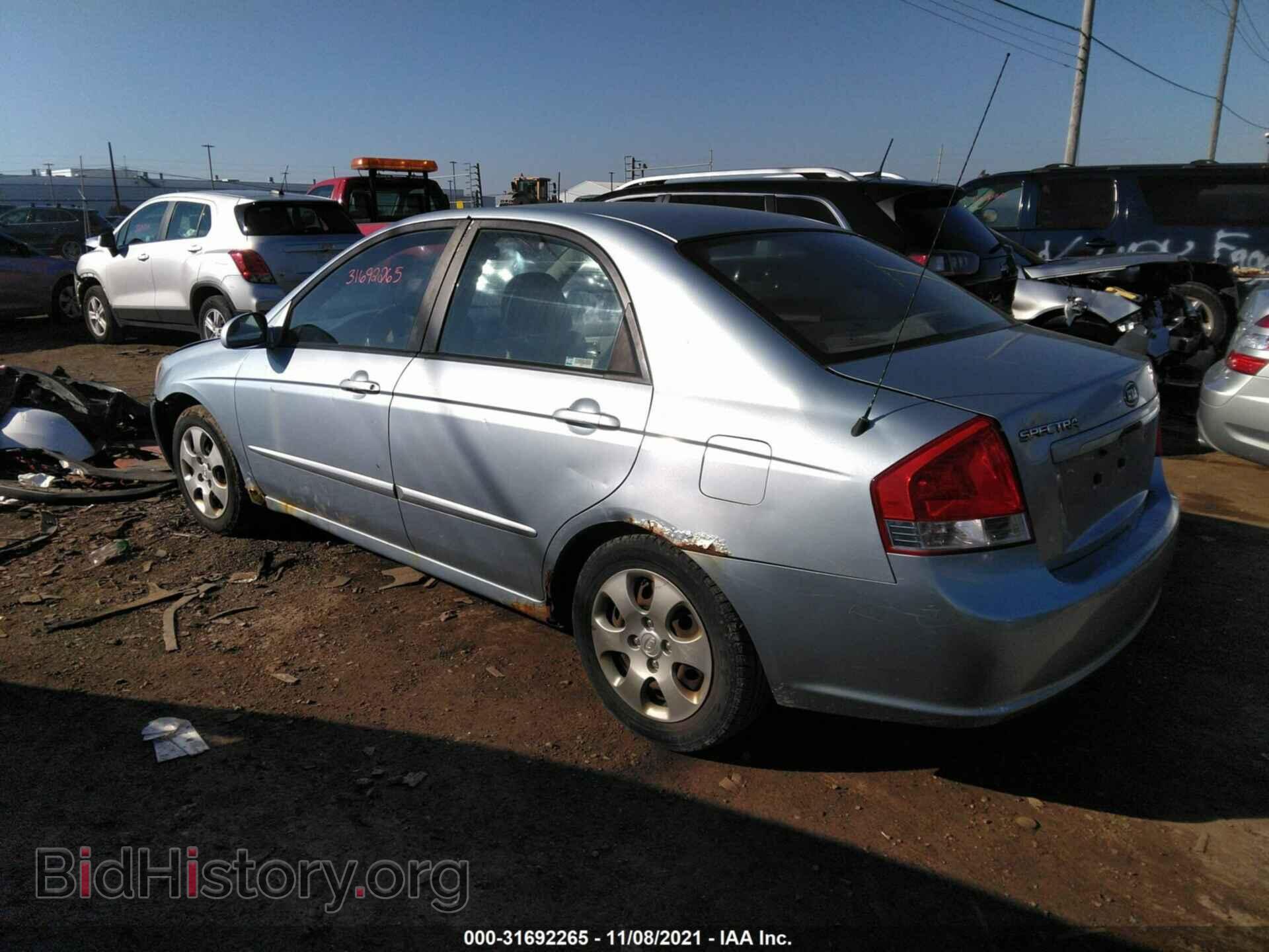 2007 KIA SPECTRA - VIN: KNAFE122675455249 - Фото 3