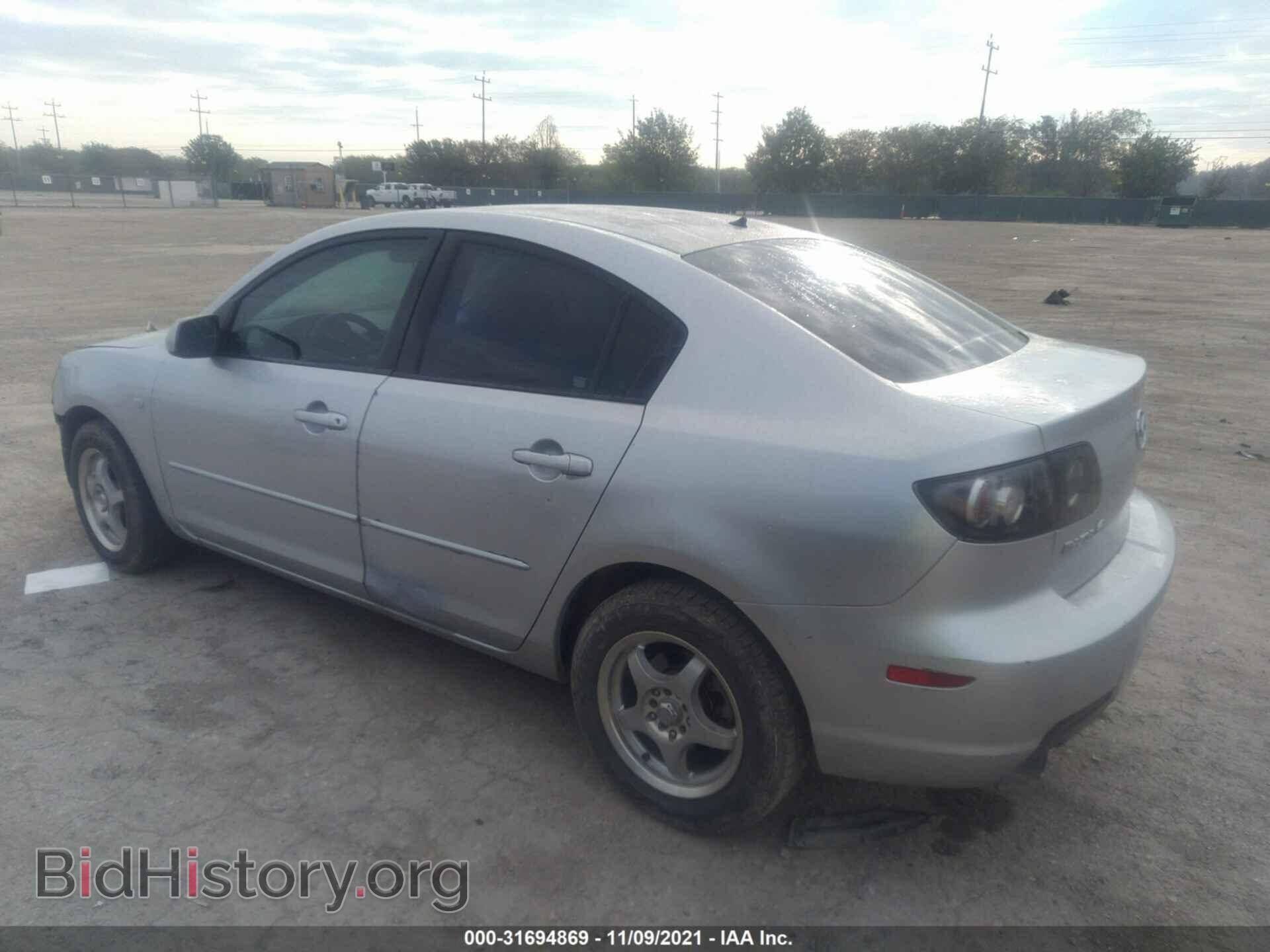 2008 MAZDA MAZDA3 - VIN: JM1BK12F281104313 - Фото 3