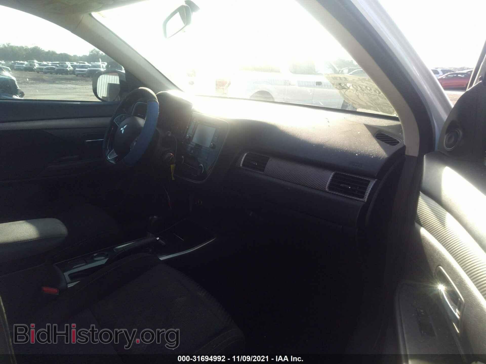 2017 MITSUBISHI OUTLANDER - VIN: JA4AD2A3XHZ050077 - Фото 5