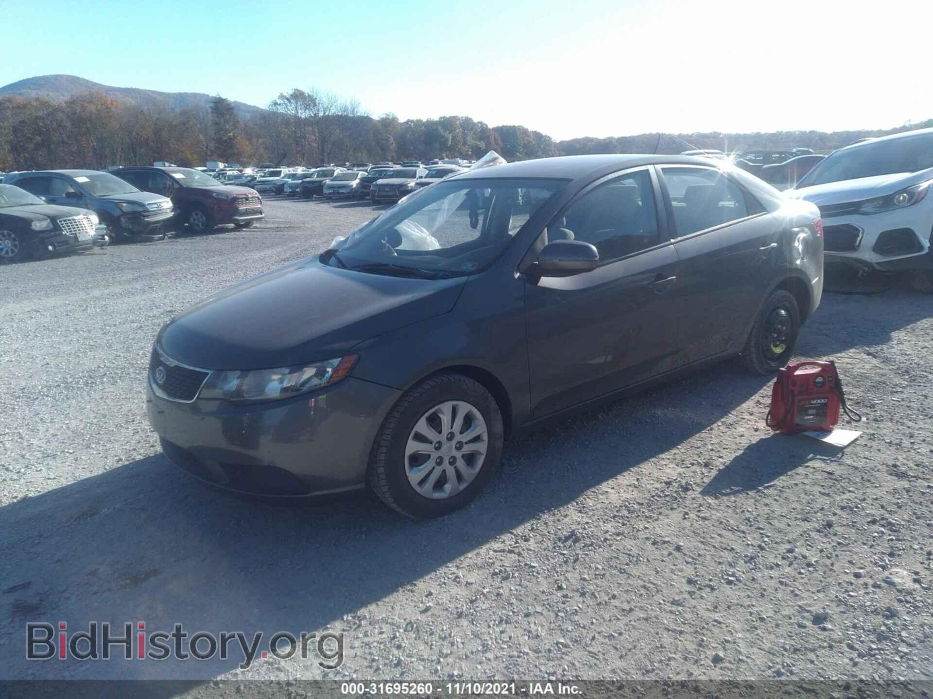 2013 KIA FORTE - VIN: KNAFU4A25D5733060 - Фото 2