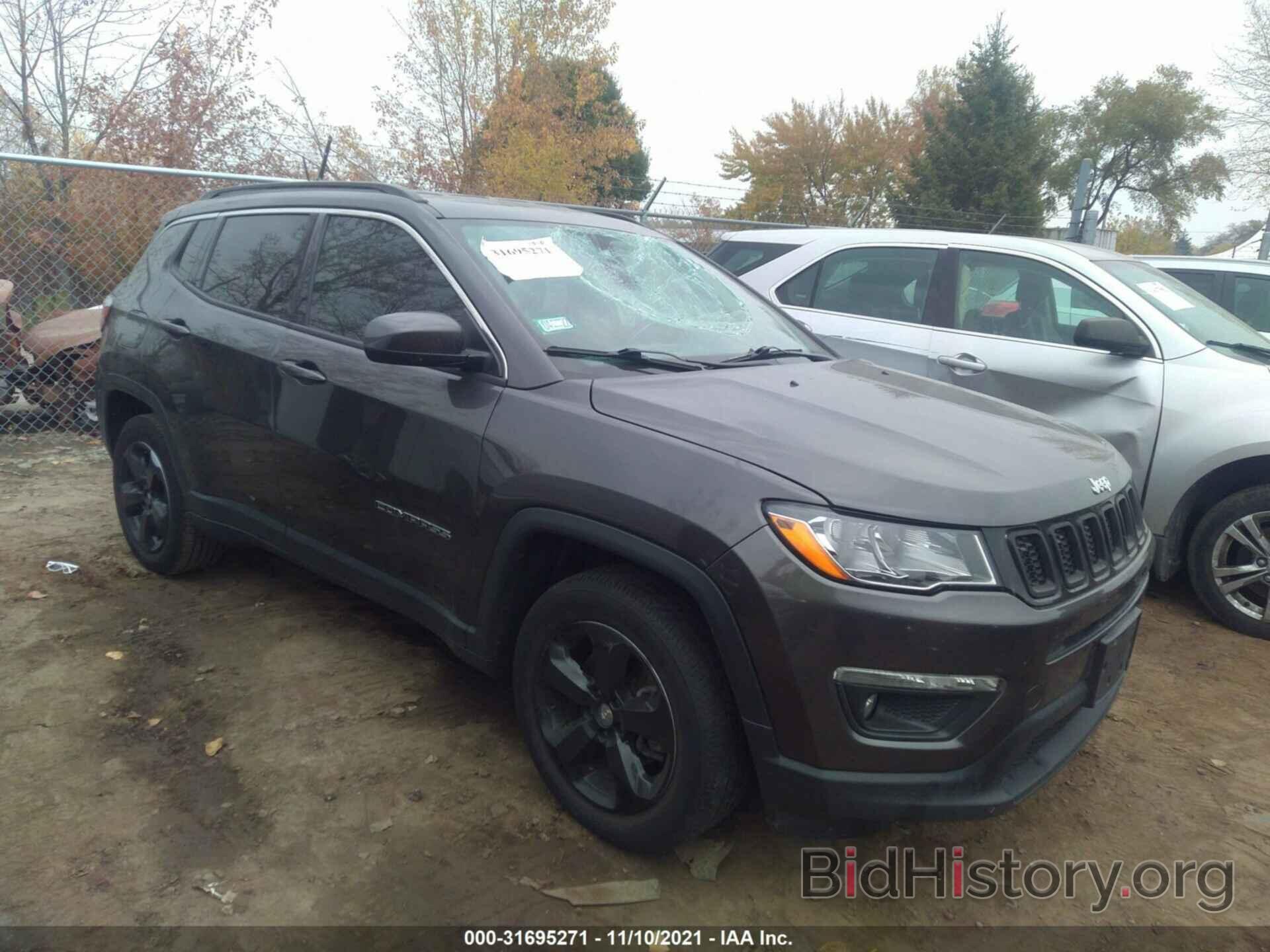 Photo 3C4NJCBB6JT502230 - JEEP COMPASS 2018