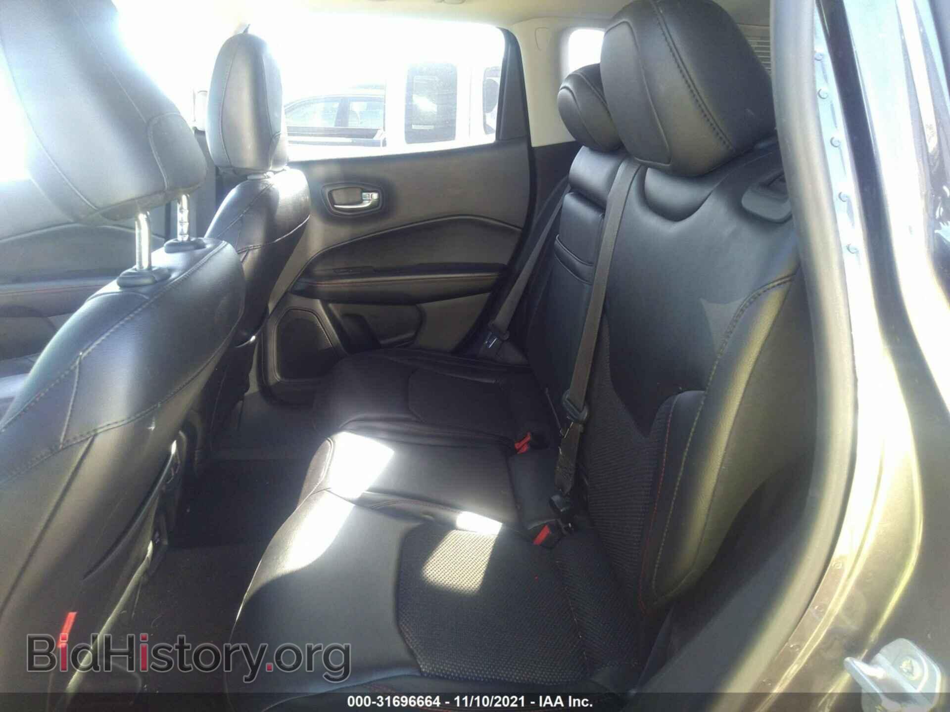 2018 JEEP COMPASS - VIN: 3C4NJDDB8JT199227 - Фото 8