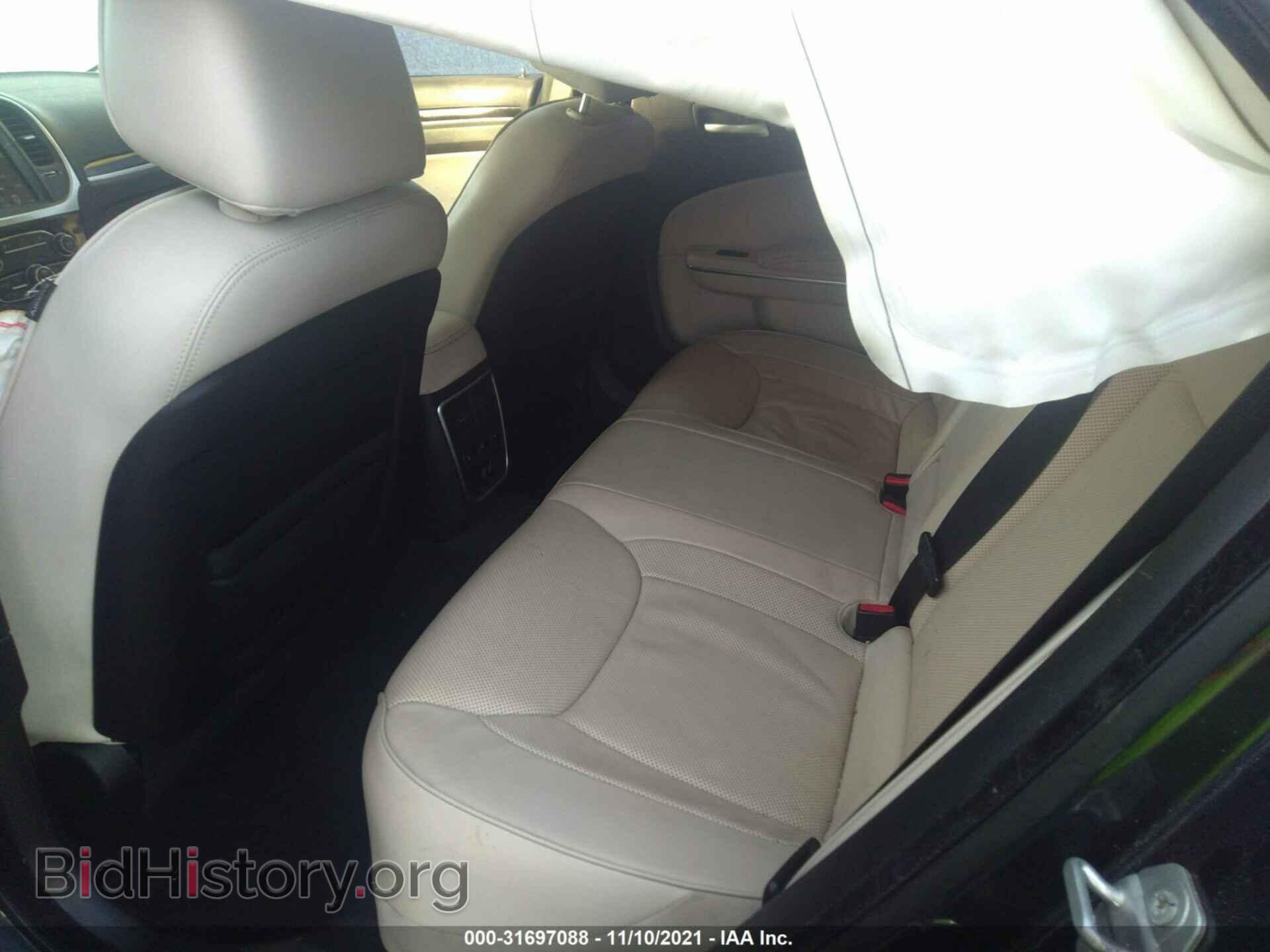 2015 CHRYSLER 300 - VIN: 2C3CCAEG7FH766400 - Фото 8