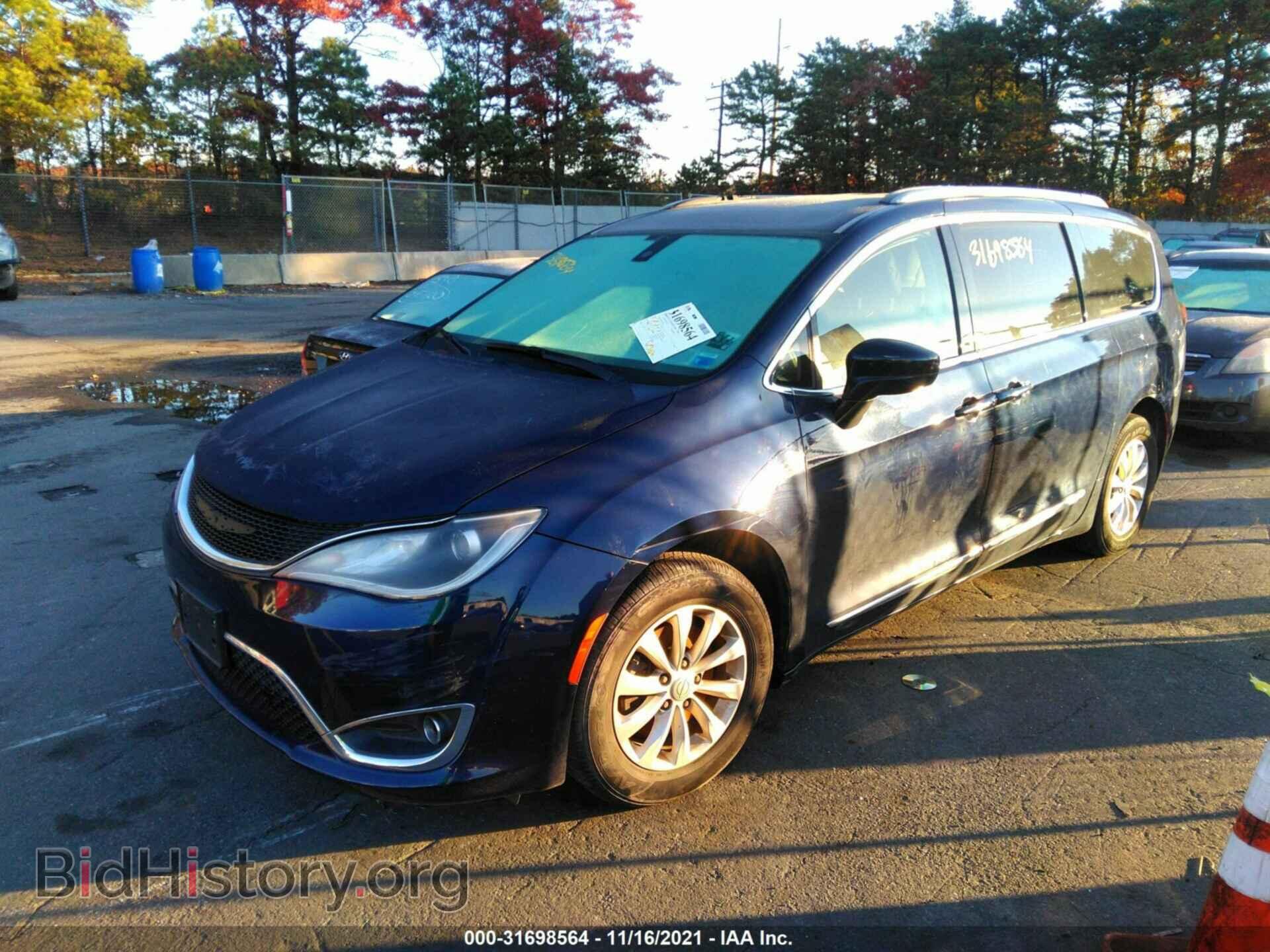 2018 CHRYSLER PACIFICA - VIN: 2C4RC1BG4JR354741 - Фото 2