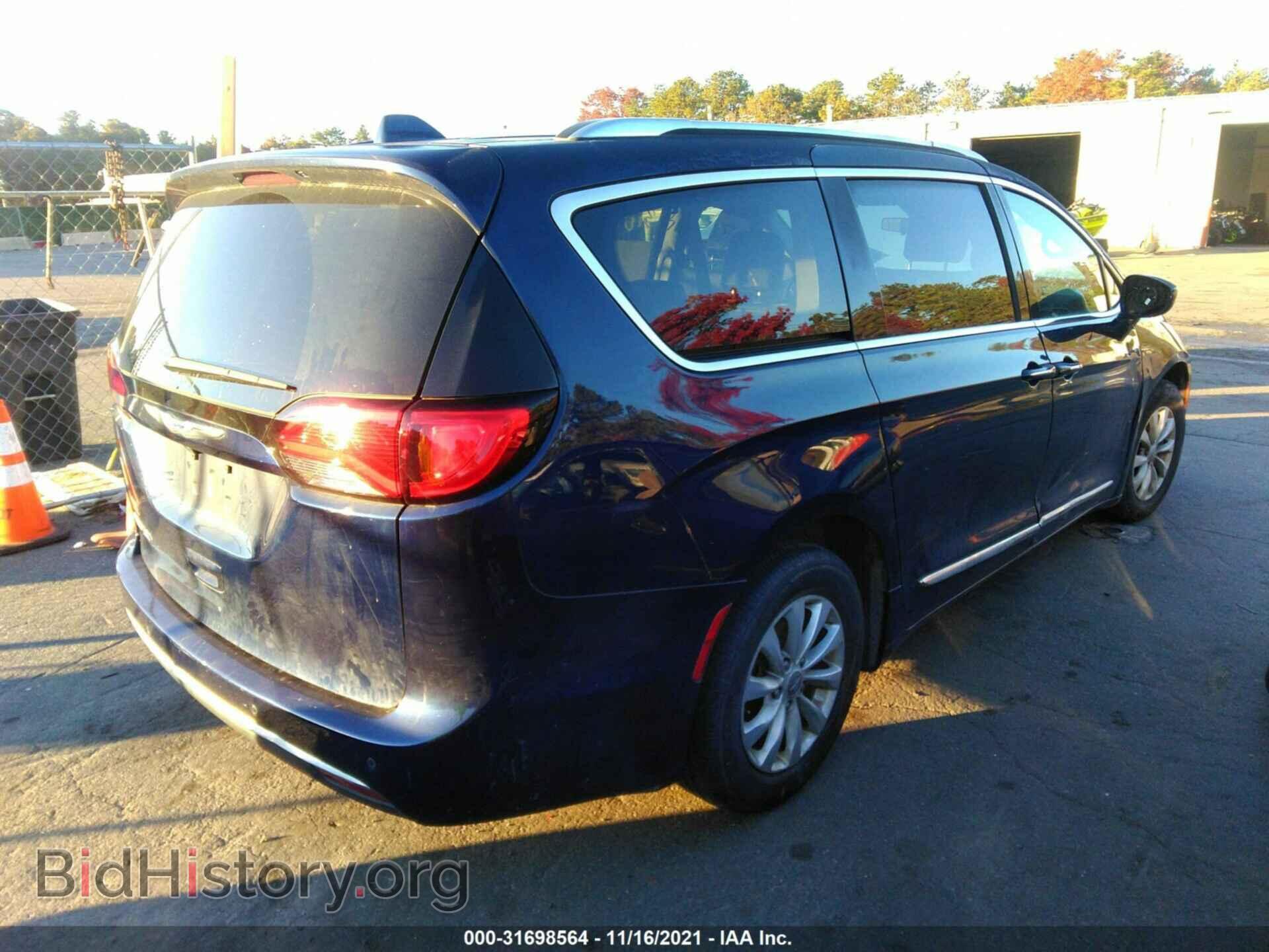 2018 CHRYSLER PACIFICA - VIN: 2C4RC1BG4JR354741 - Фото 4