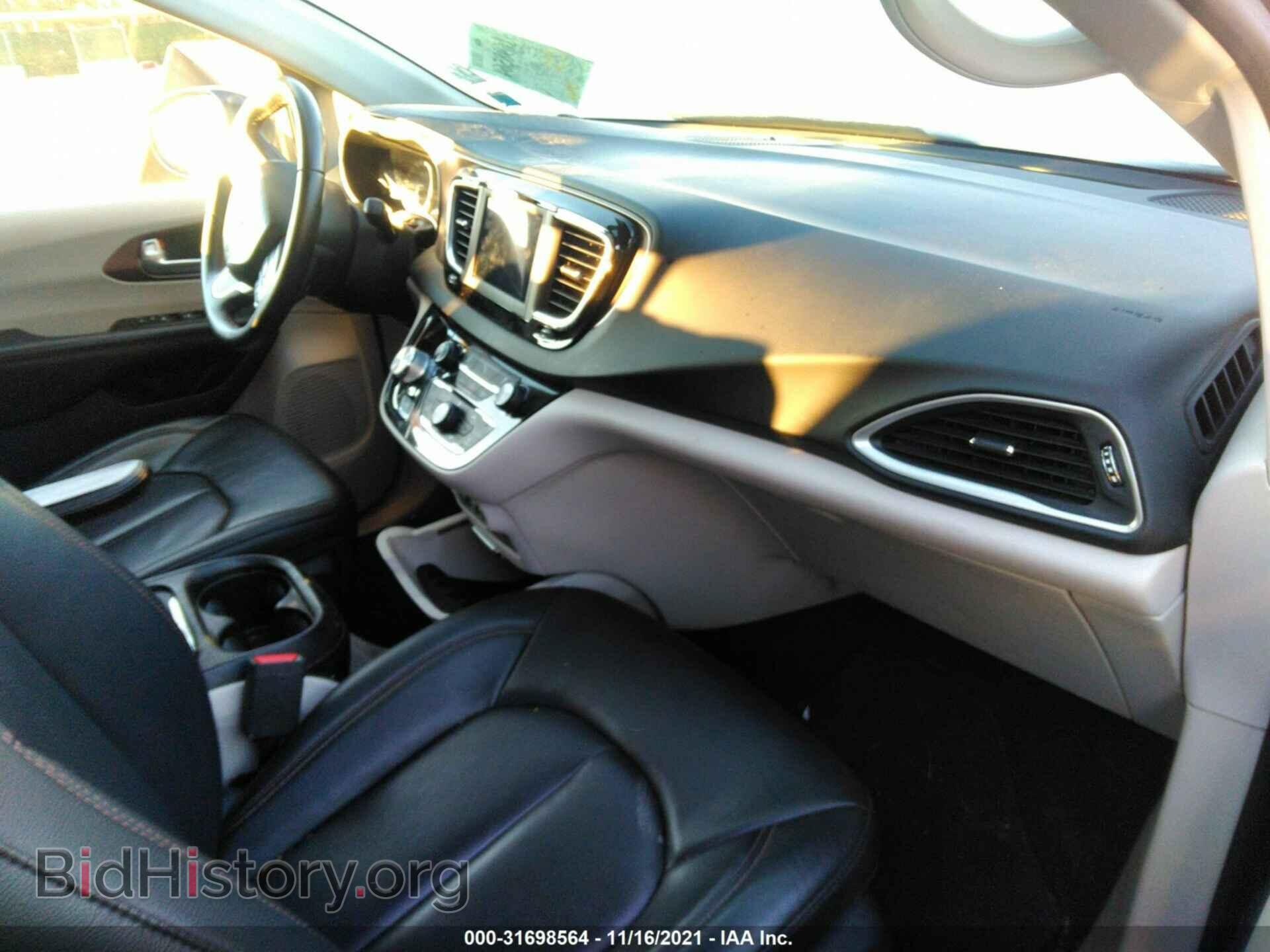 2018 CHRYSLER PACIFICA - VIN: 2C4RC1BG4JR354741 - Фото 5