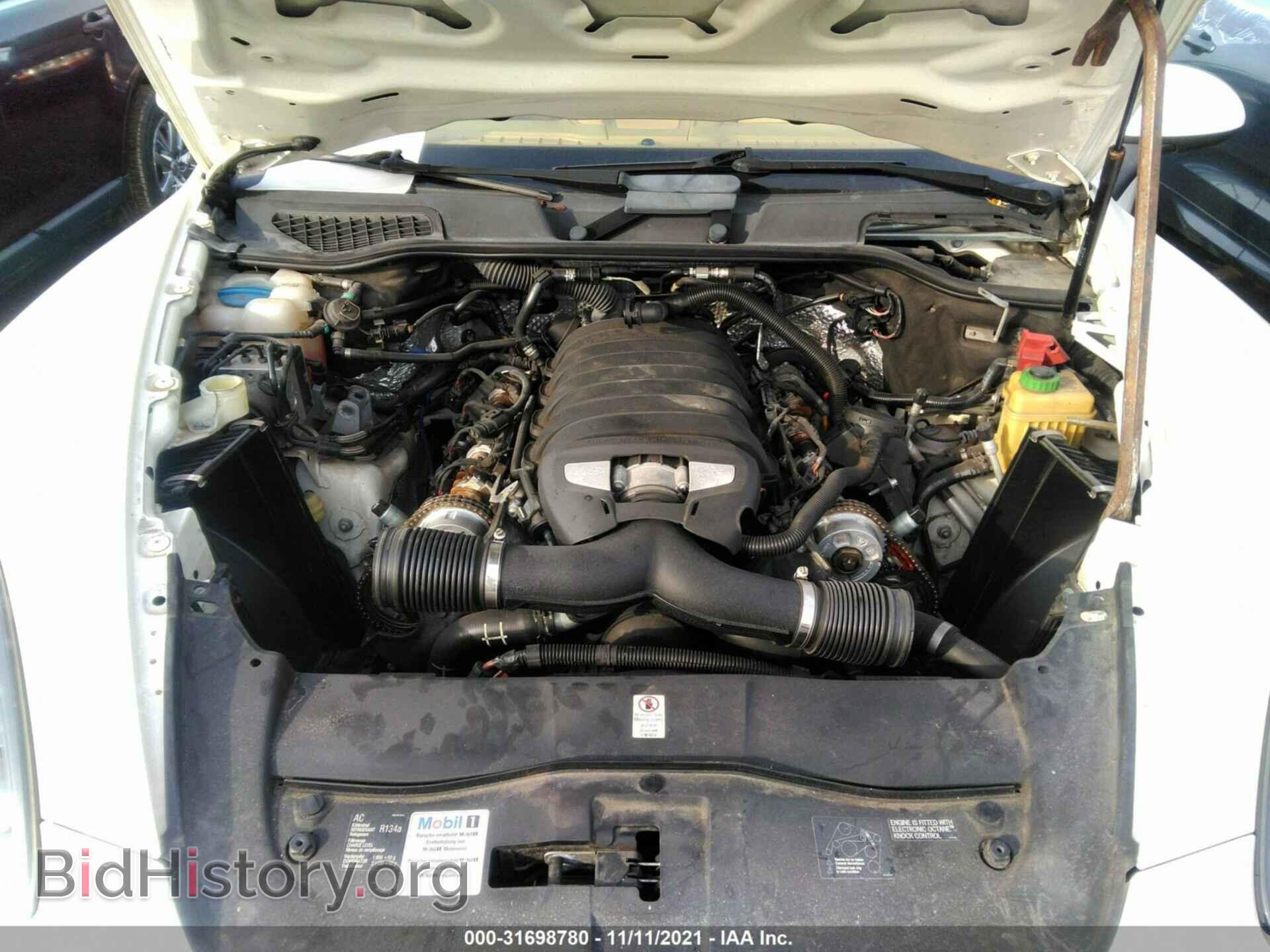 2011 PORSCHE CAYENNE - VIN: WP1AB2A29BLA43956 - Фото 10
