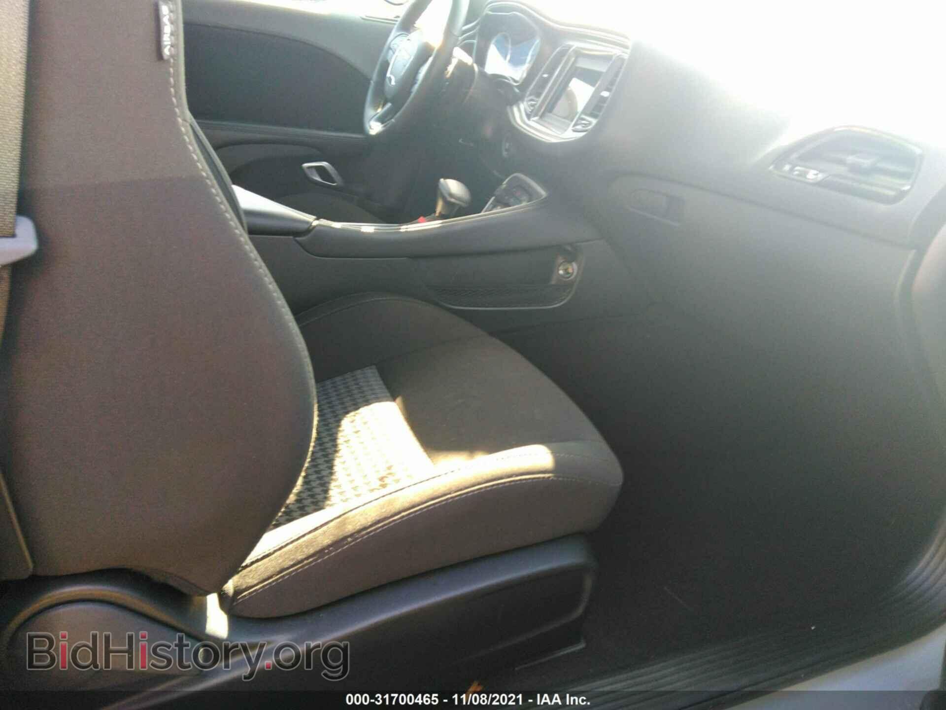 2021 DODGE CHALLENGER - VIN: 2C3CDZBT3MH563742 - Фото 5