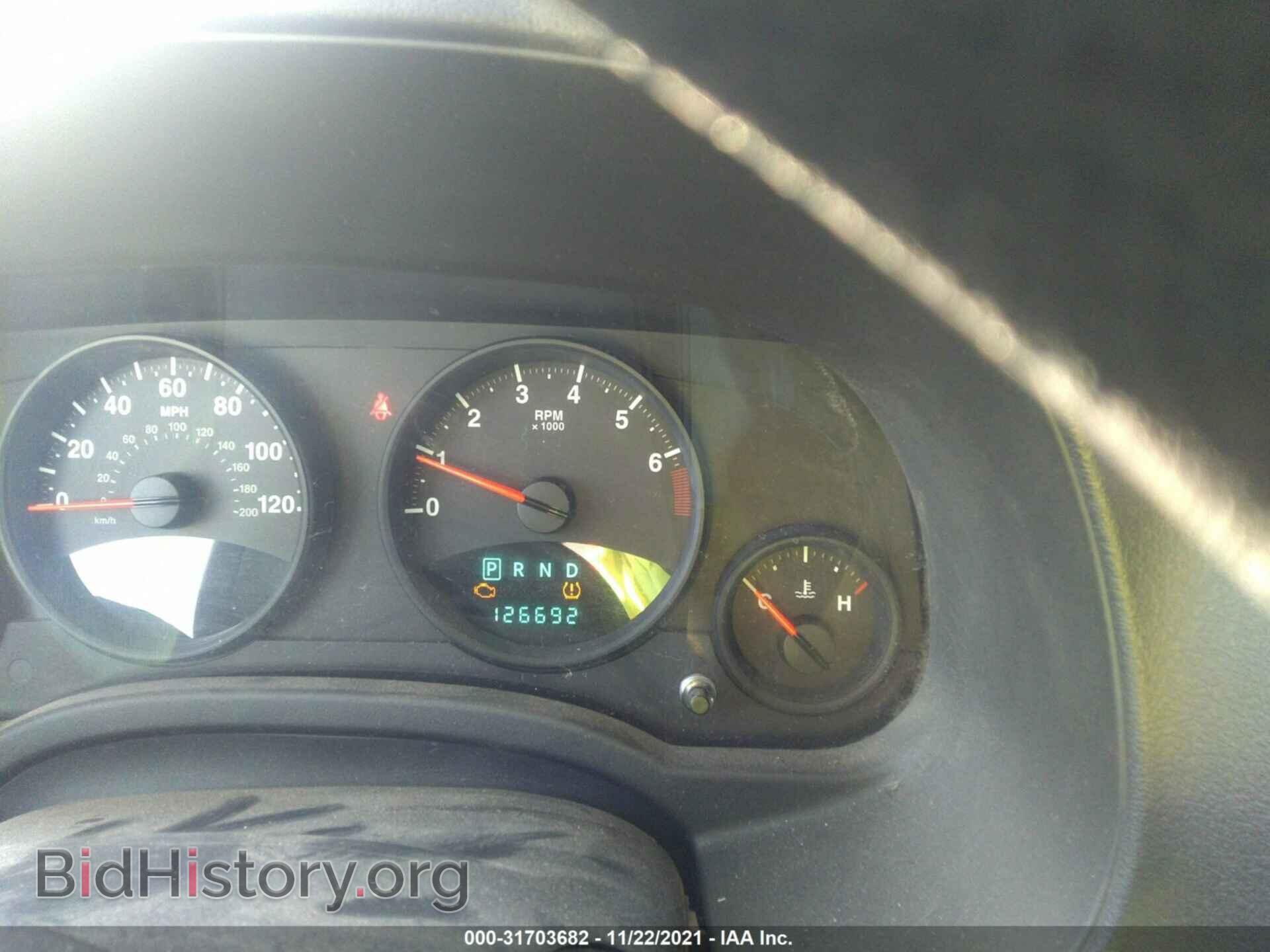 2011 JEEP COMPASS - VIN: 1J4NF1FB0BD134287 - Photo 7