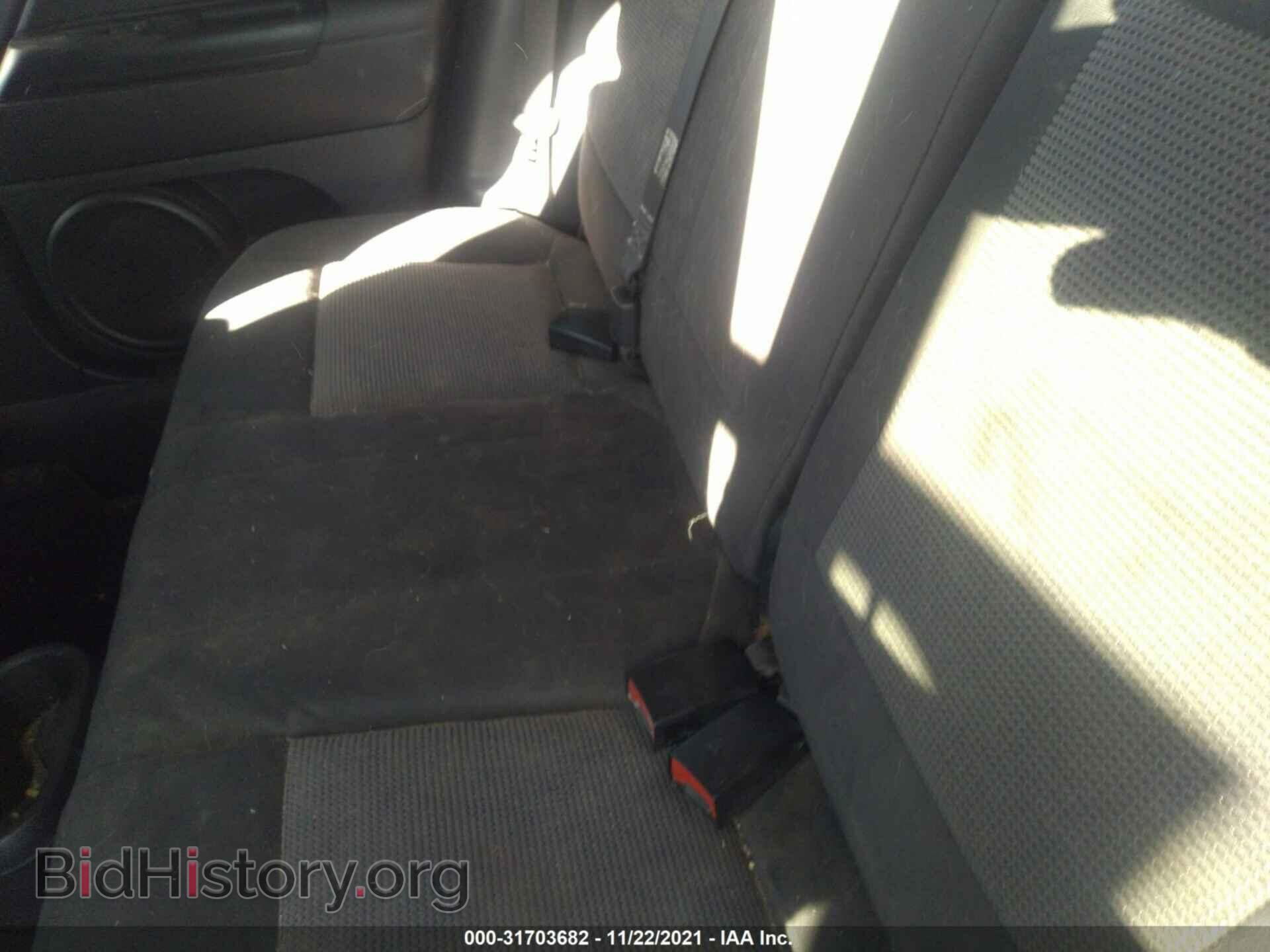 2011 JEEP COMPASS - VIN: 1J4NF1FB0BD134287 - Photo 8