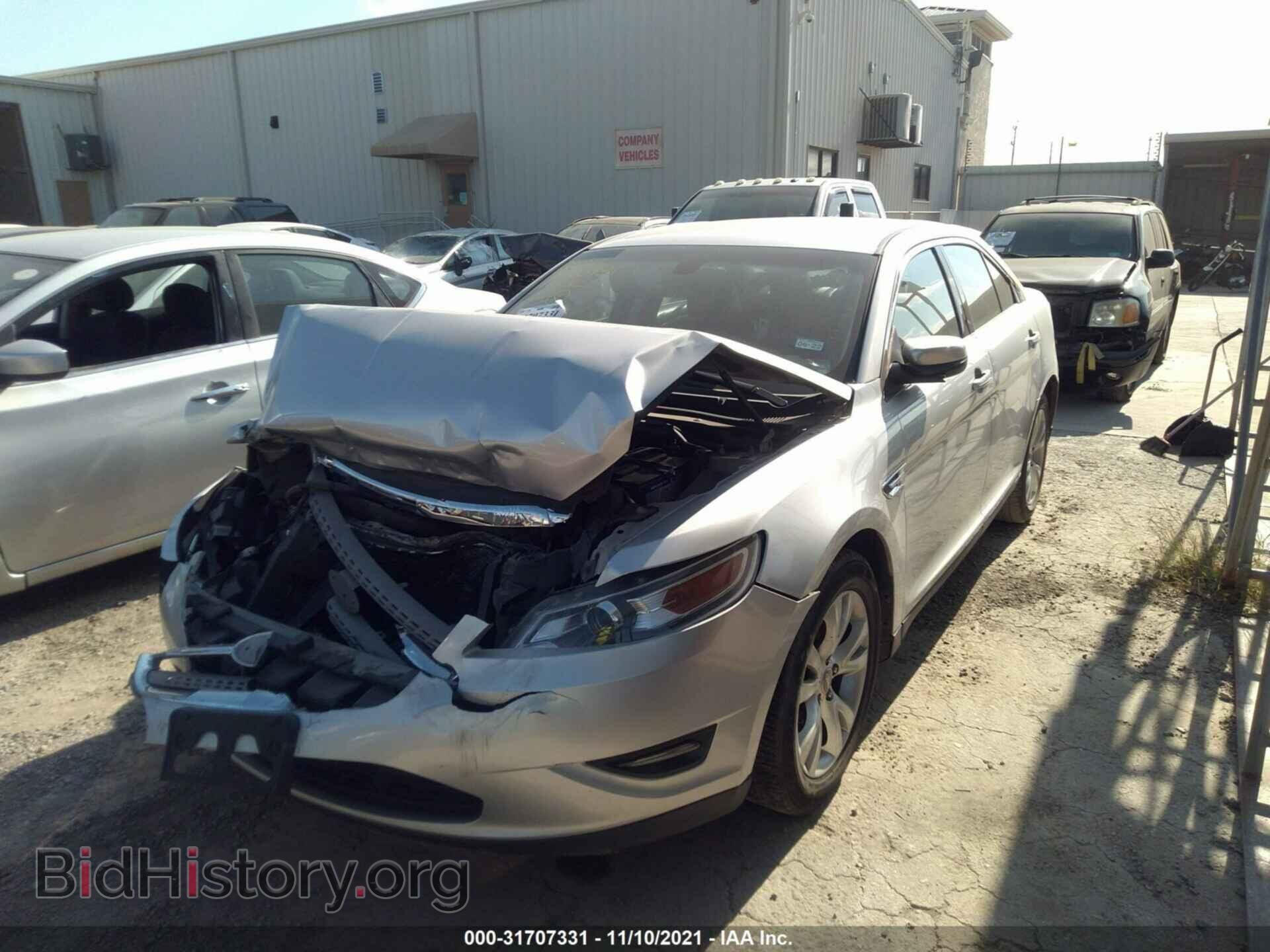 2012 FORD TAURUS - VIN: 1FAHP2EW5CG108302 - Фото 2