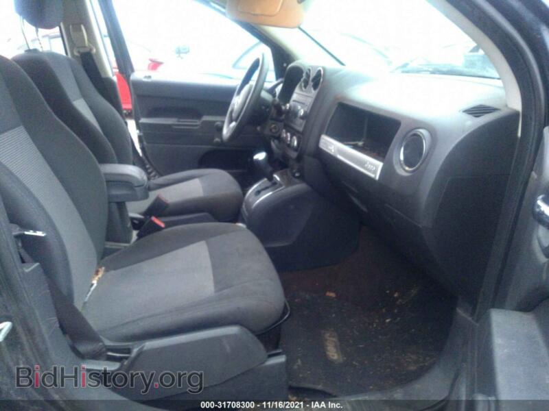 2014 Jeep COMPASS (VIN 1C4NJCBAXED689815) — photo 5 of 11