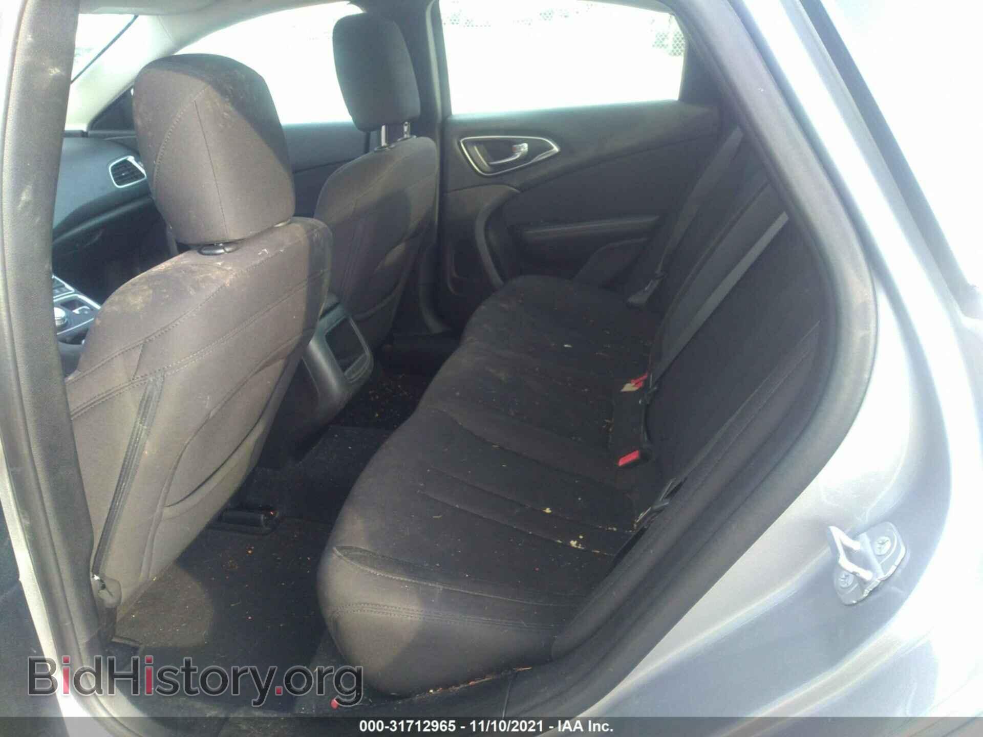 2015 CHRYSLER 200 - VIN: 1C3CCCAB1FN502375 - Фото 8