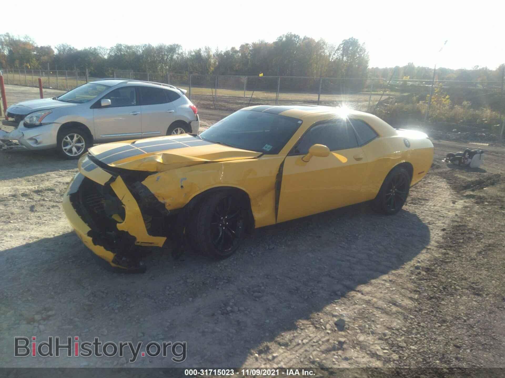 2017 DODGE CHALLENGER - VIN: 2C3CDZAG2HH640529 - Photo 2