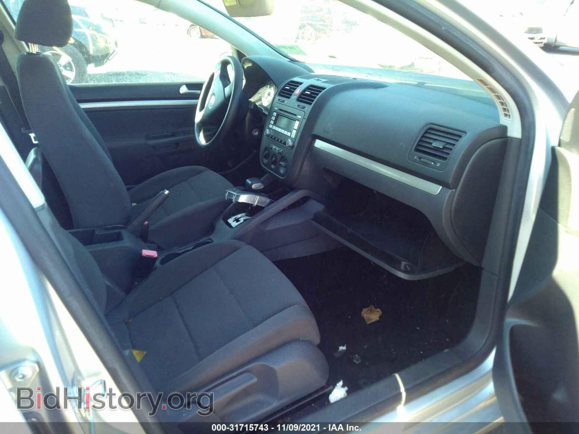 2008 VOLKSWAGEN RABBIT - VIN: WVWDA71K68W055357 - Фото 5