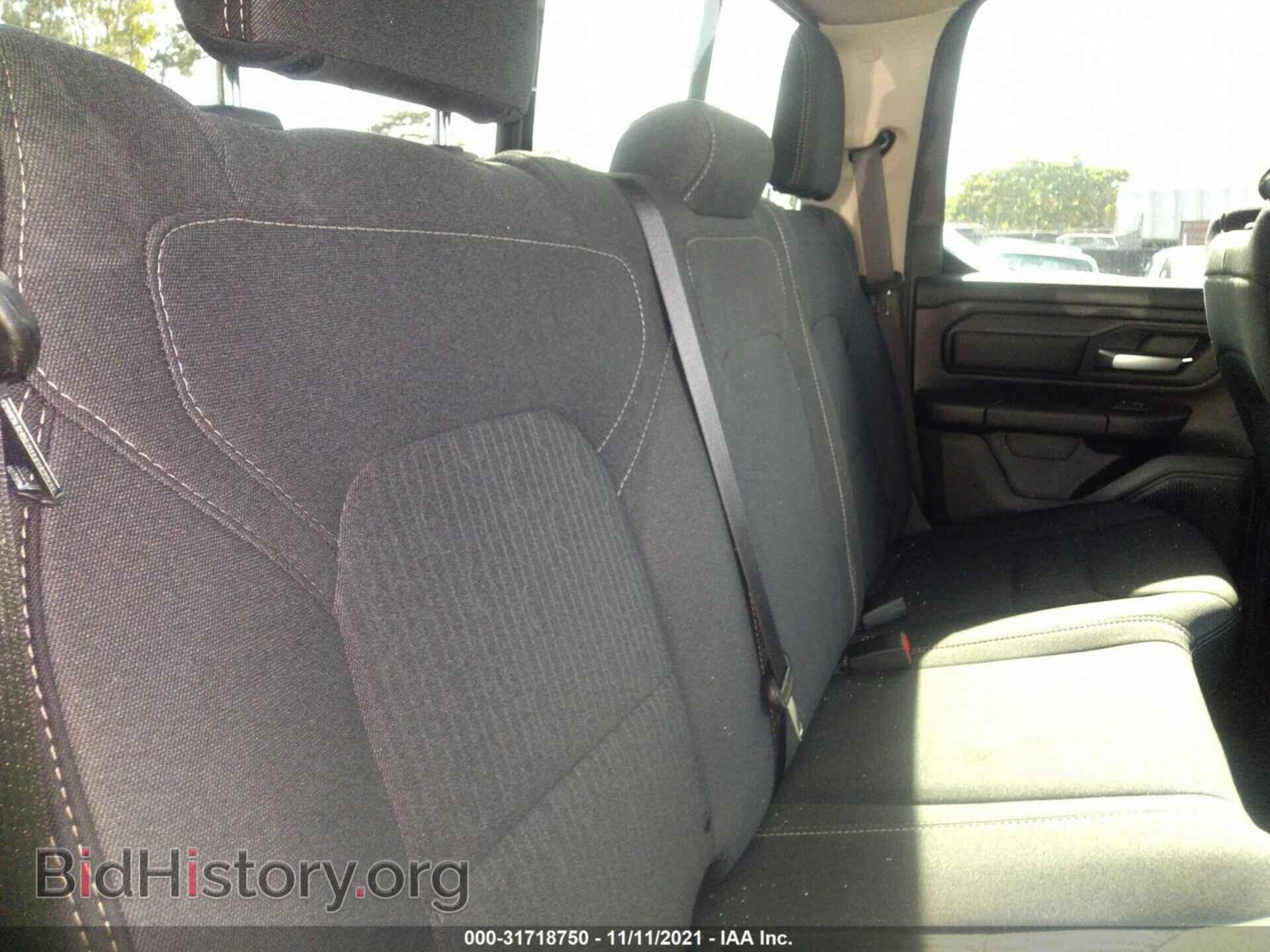 2019 RAM 1500 - VIN: 1C6SRFCT6KN791946 - Фото 8