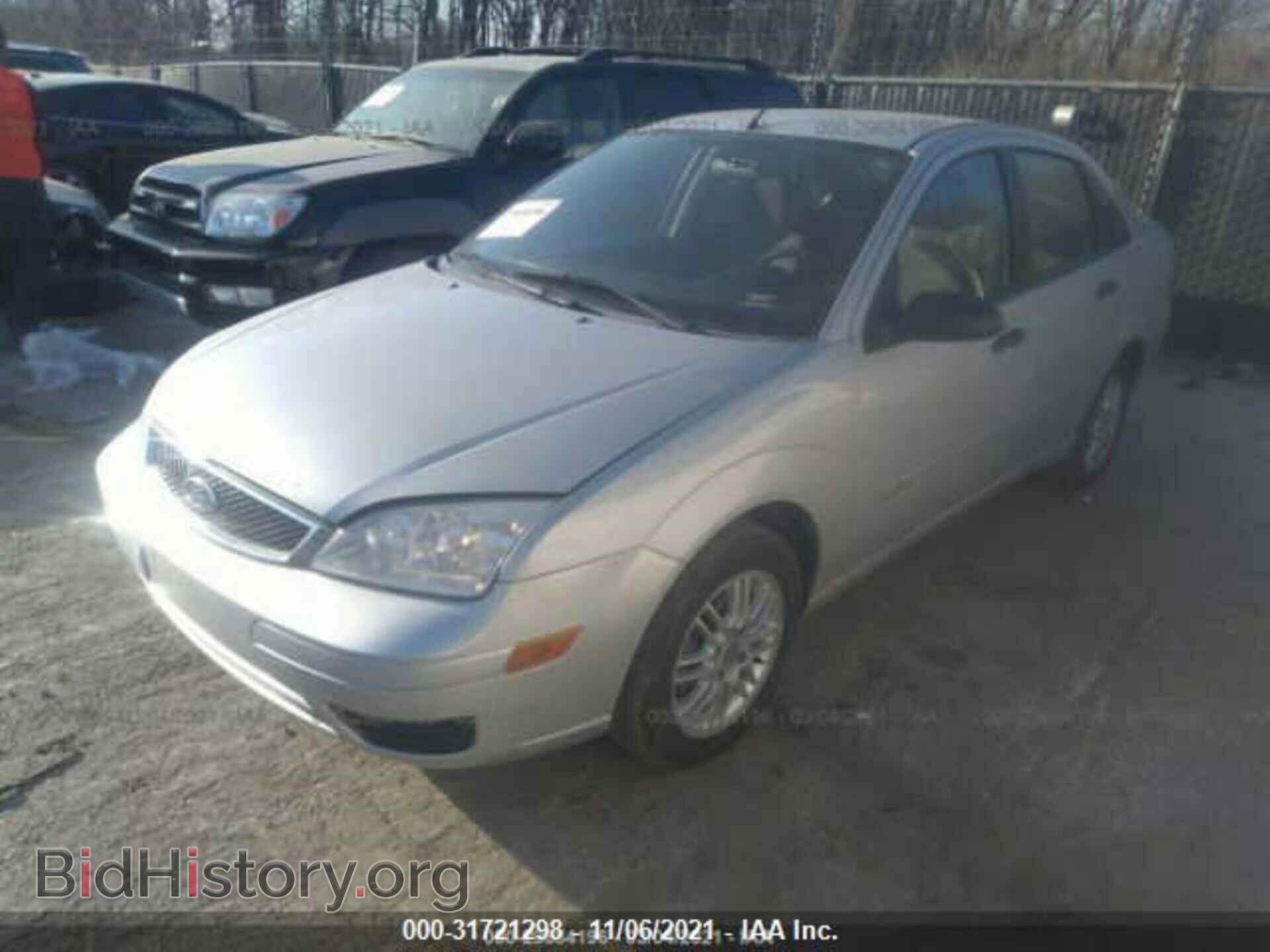 2007 FORD FOCUS - VIN: 1FAFP34N37W330175 - Фото 2