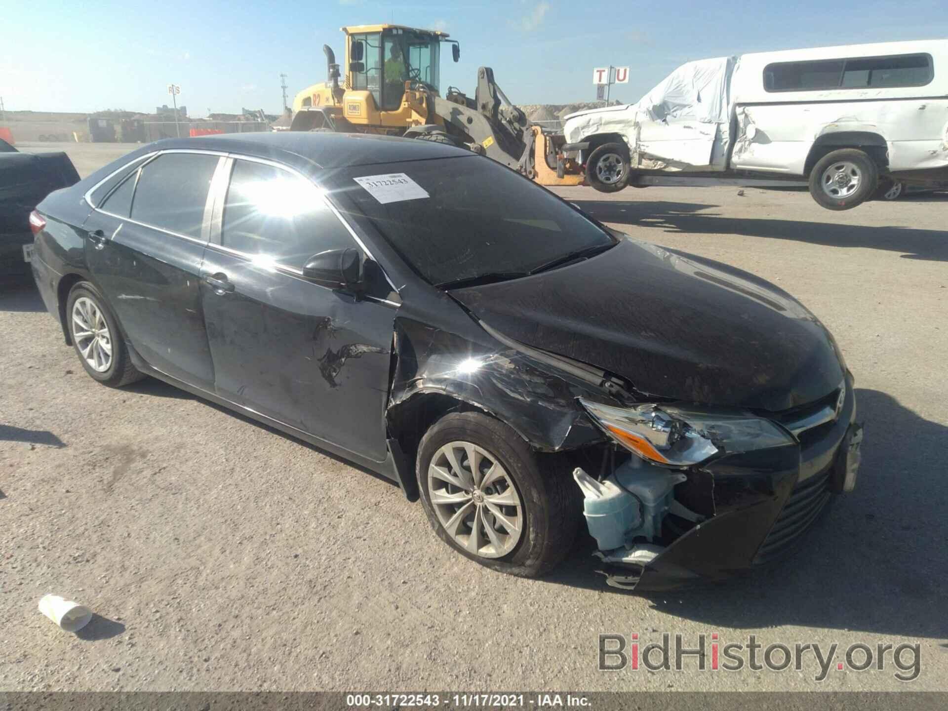 Photo 4T4BF1FK3FR463954 - TOYOTA CAMRY 2015
