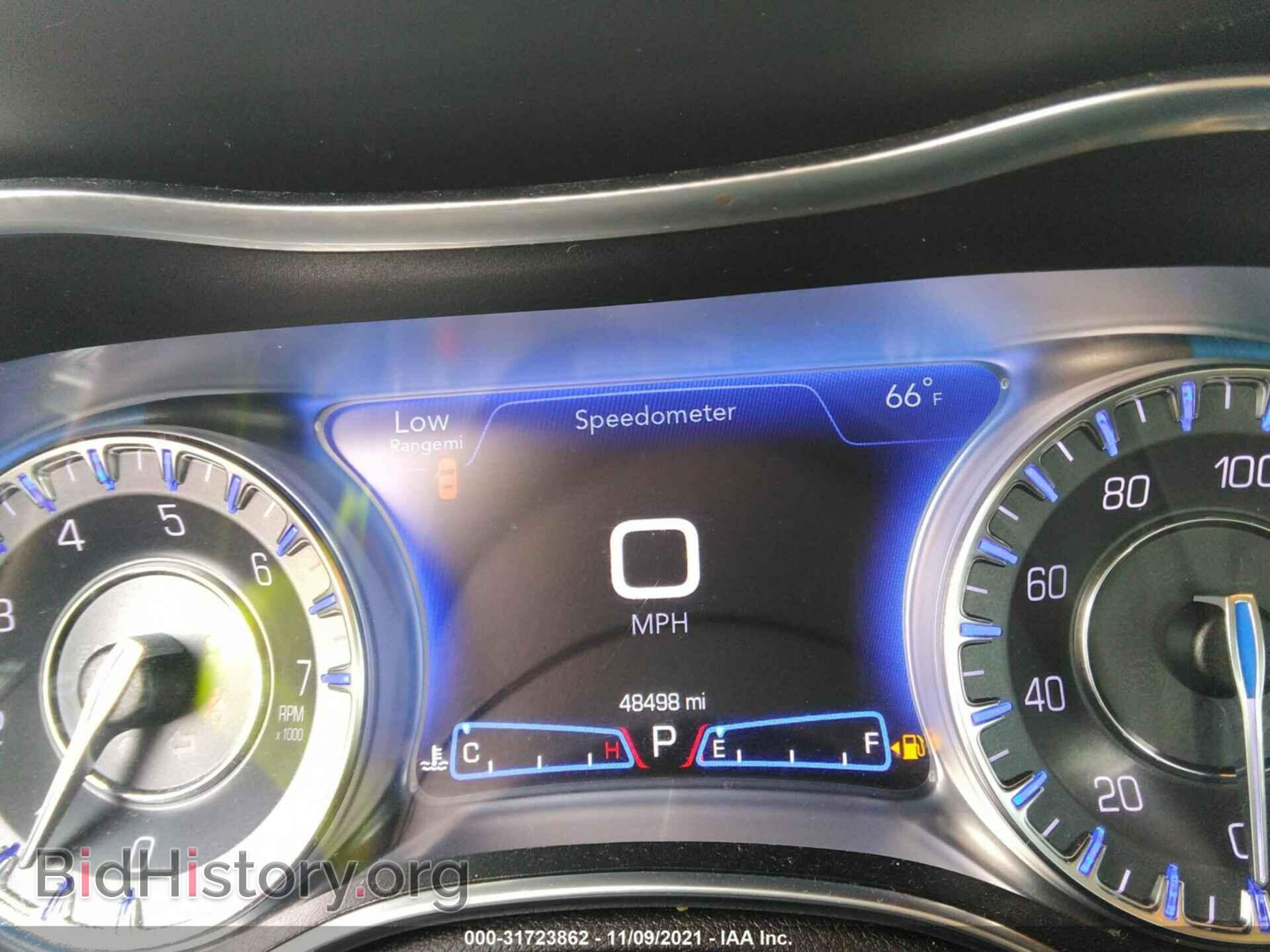 2019 CHRYSLER 300 - VIN: 2C3CCAKG3KH698367 - Фото 7