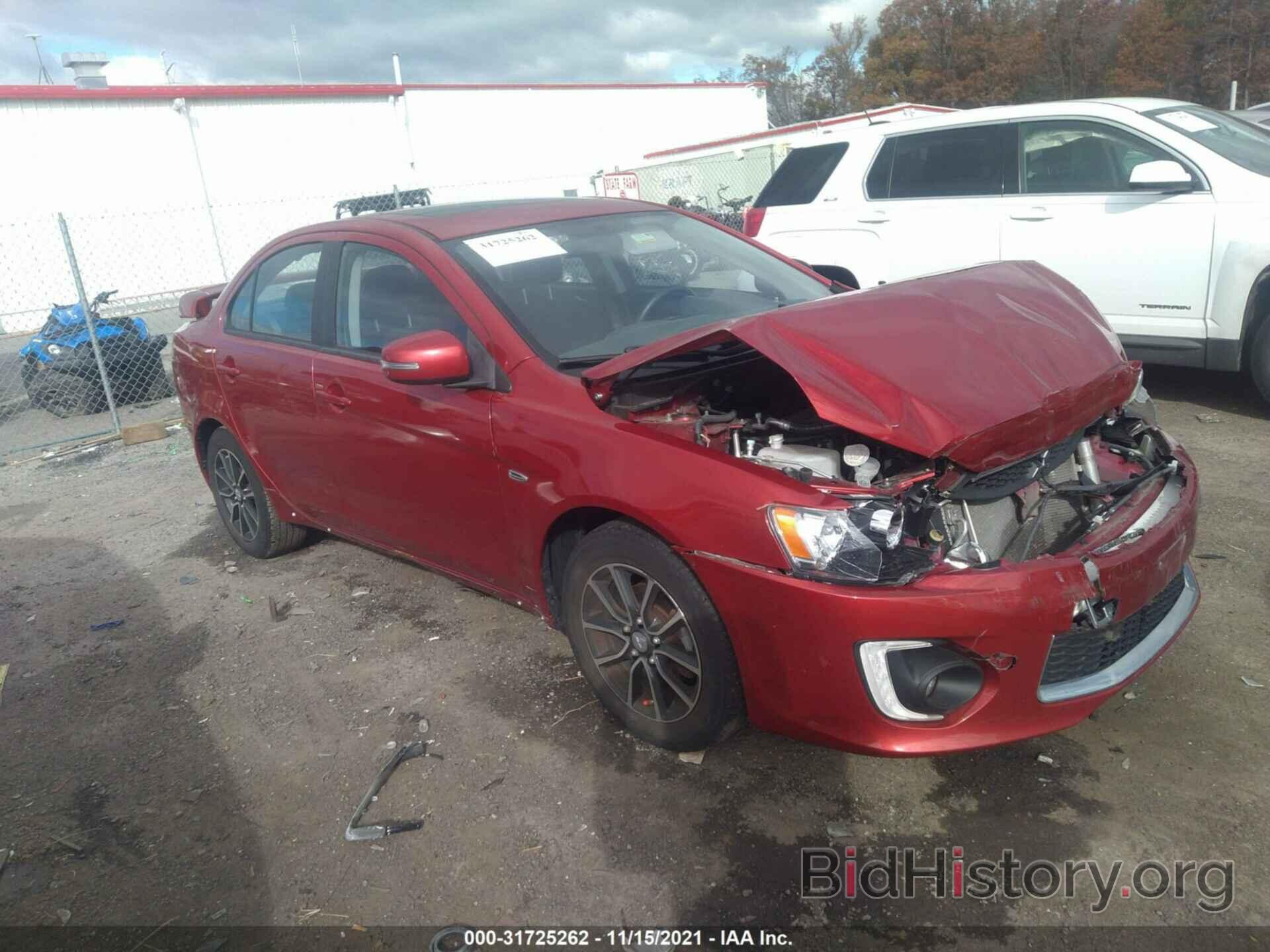 Photo JA32U2FU2HU007795 - MITSUBISHI LANCER 2017