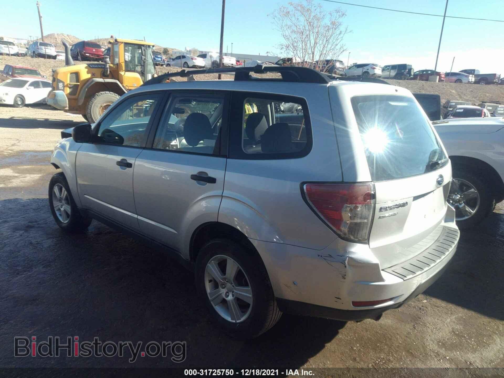 2011 SUBARU FORESTER - VIN: JF2SHABC7BG719059 - Фото 3