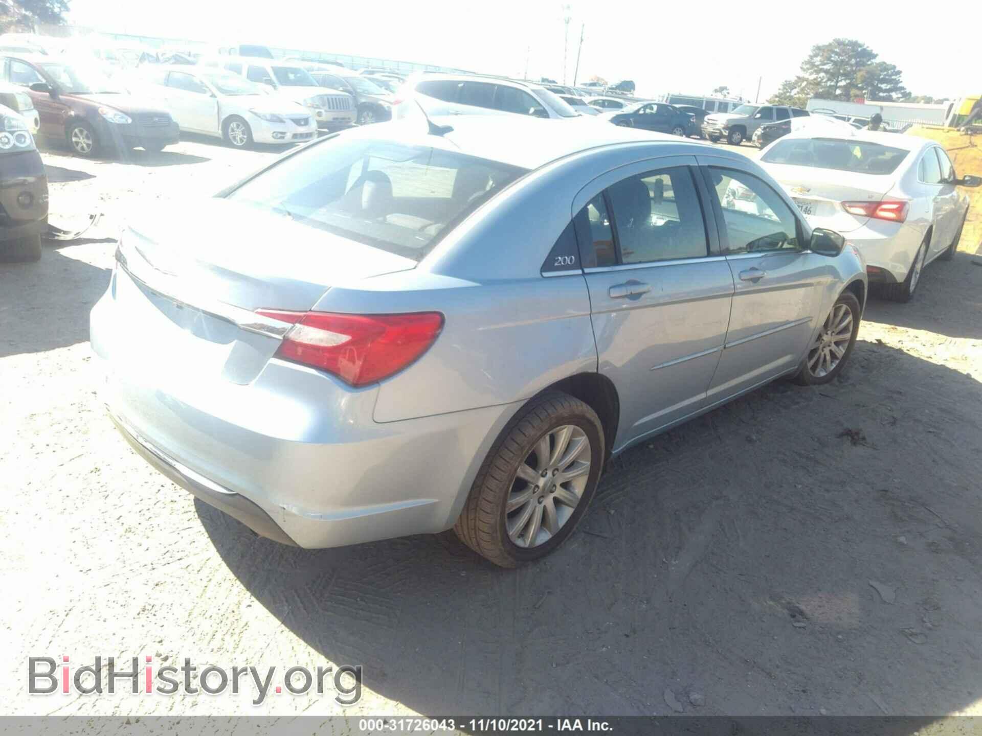 2013 CHRYSLER 200 - VIN: 1C3CCBBB5DN557594 - Фото 4