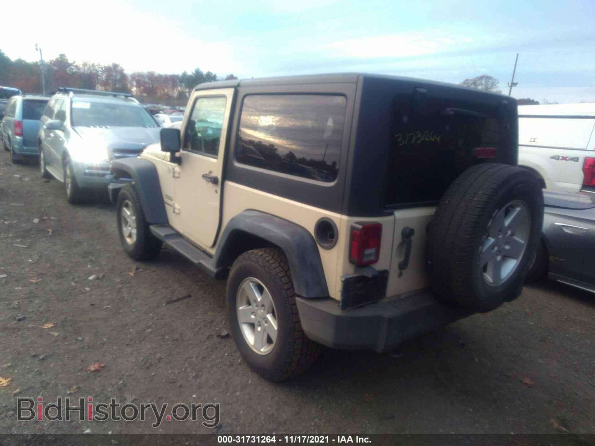2011 JEEP WRANGLER - VIN: 1J4AA2D14BL528958 - Фото 3
