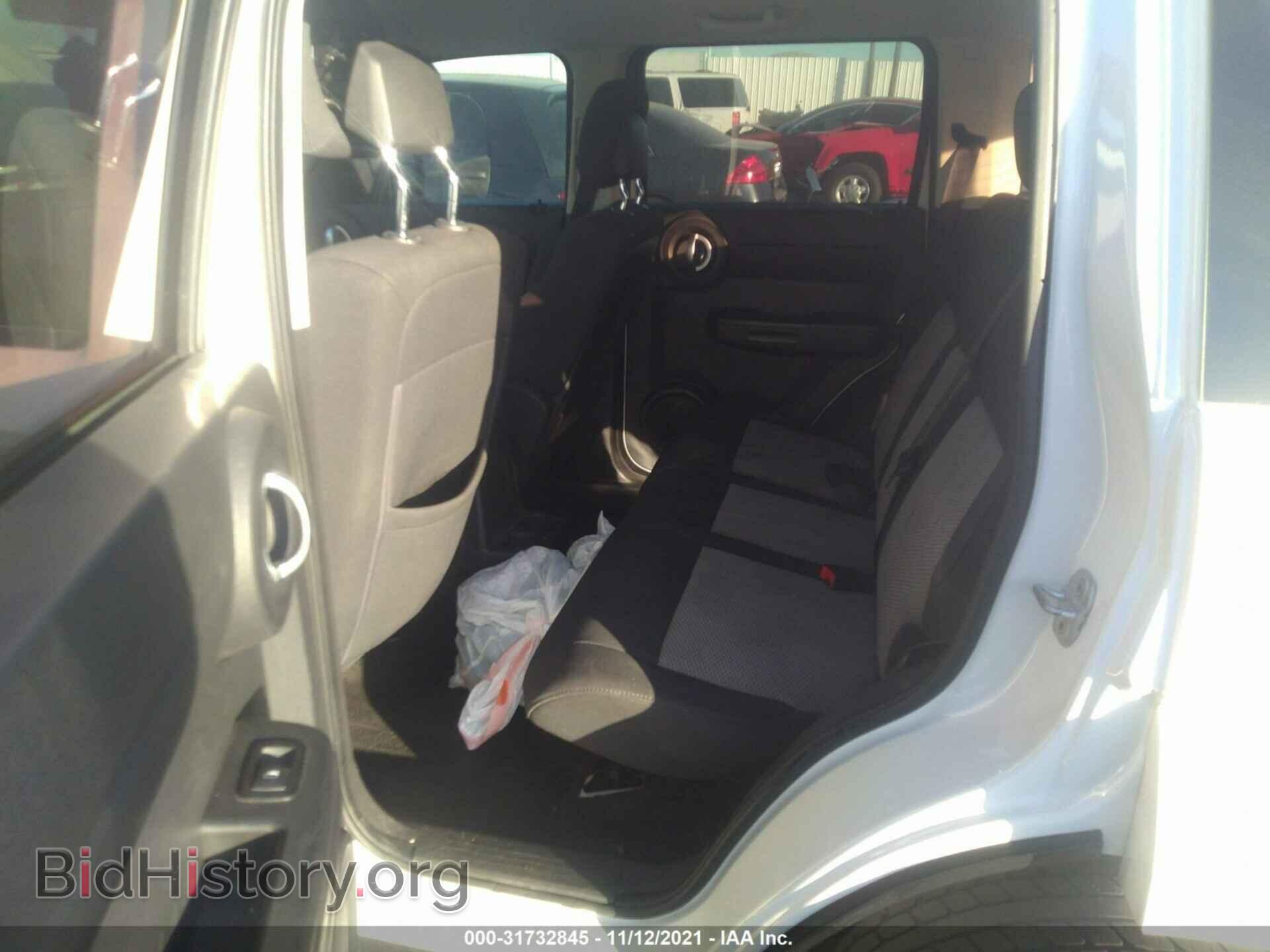 2010 DODGE NITRO - VIN: 1D4PT2GK8AW105184 - Photo 8