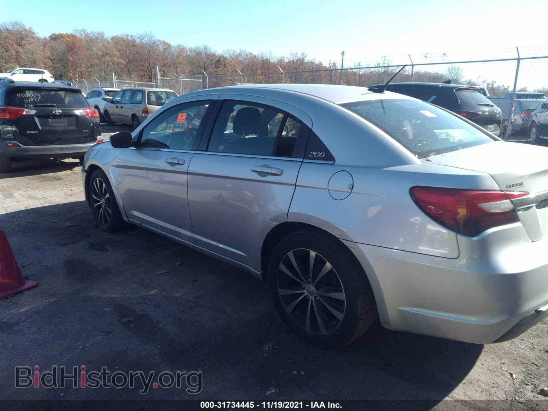 2012 CHRYSLER 200 - VIN: 1C3CCBBG6CN250526 - Фото 3
