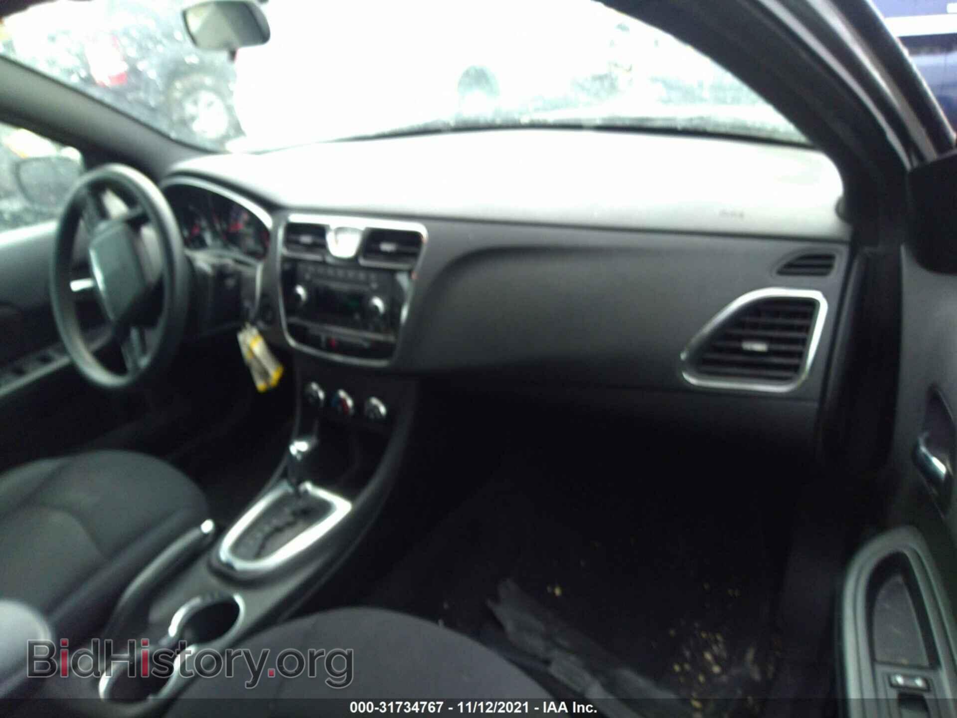 2013 CHRYSLER 200 - VIN: 1C3CCBAB6DN704667 - Фото 5